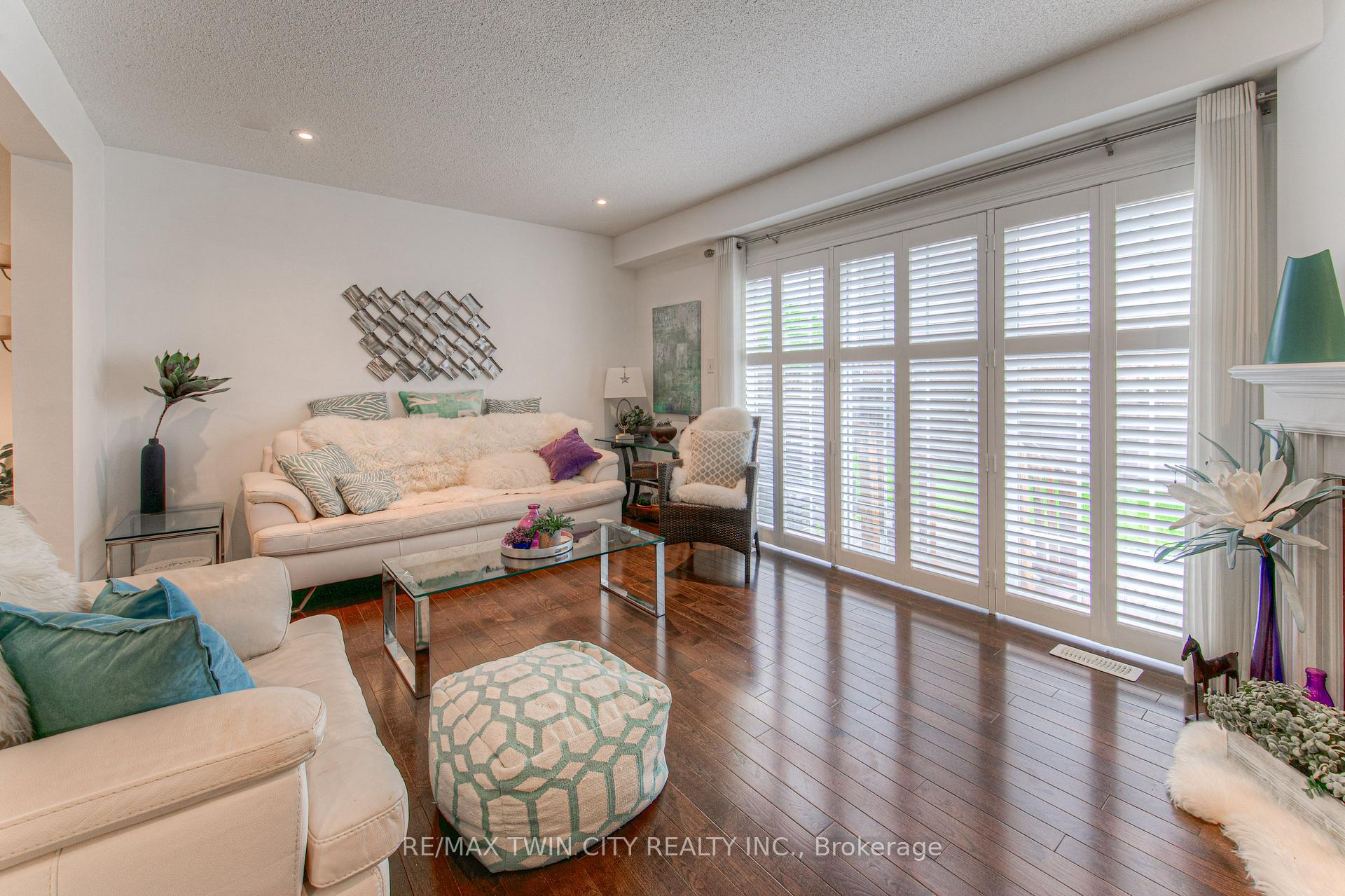 Photo 16 of 513 Beaumont Crescent, Kitchener — HOMEH