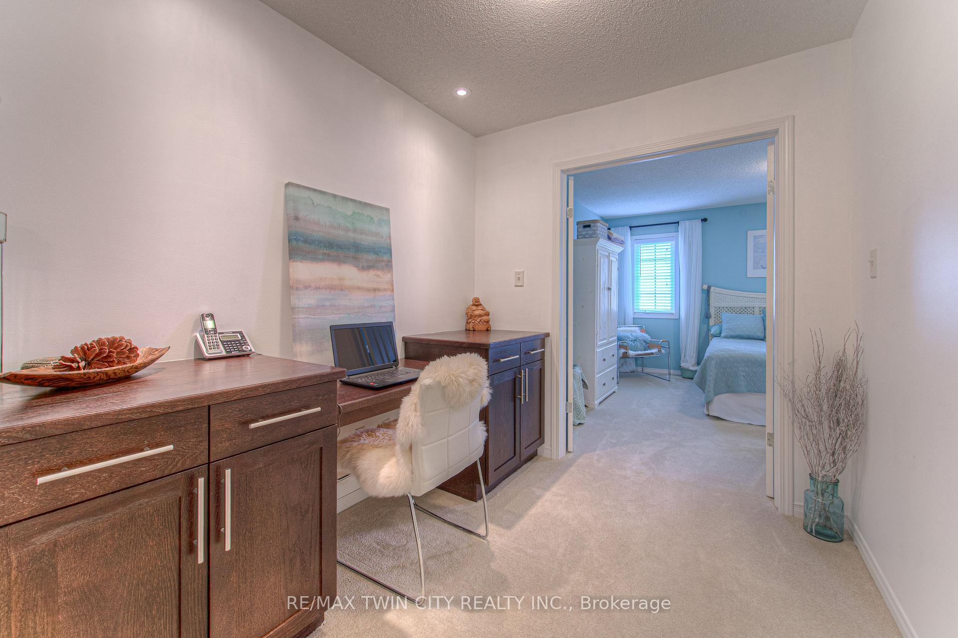 Photo 21 of 513 Beaumont Crescent, Kitchener — HOMEH