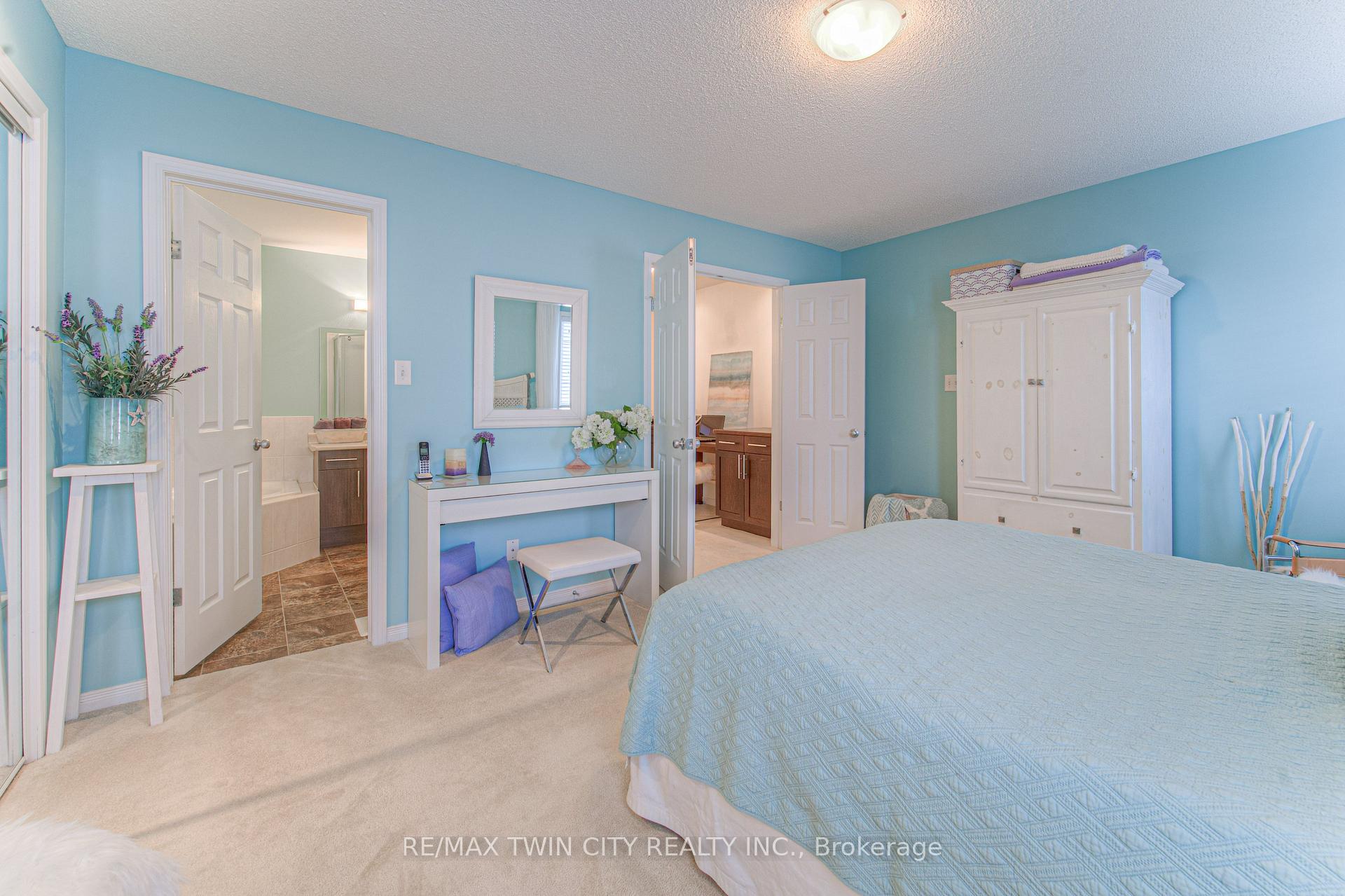Photo 23 of 513 Beaumont Crescent, Kitchener — HOMEH