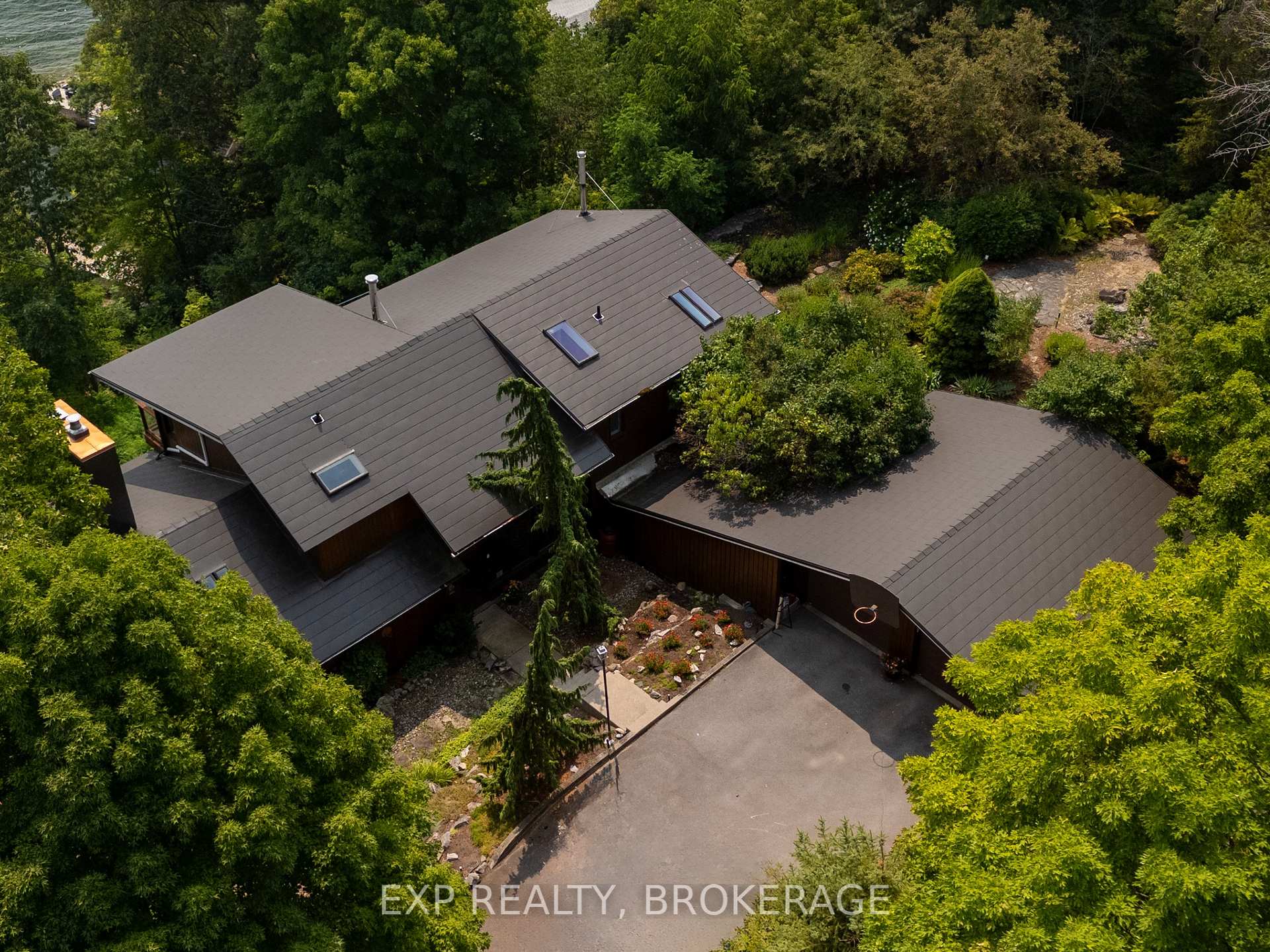 Photo 3 of 959 McKnight Road, Kingston, Kingston East (incl CFB Kingston) — HOMEH
