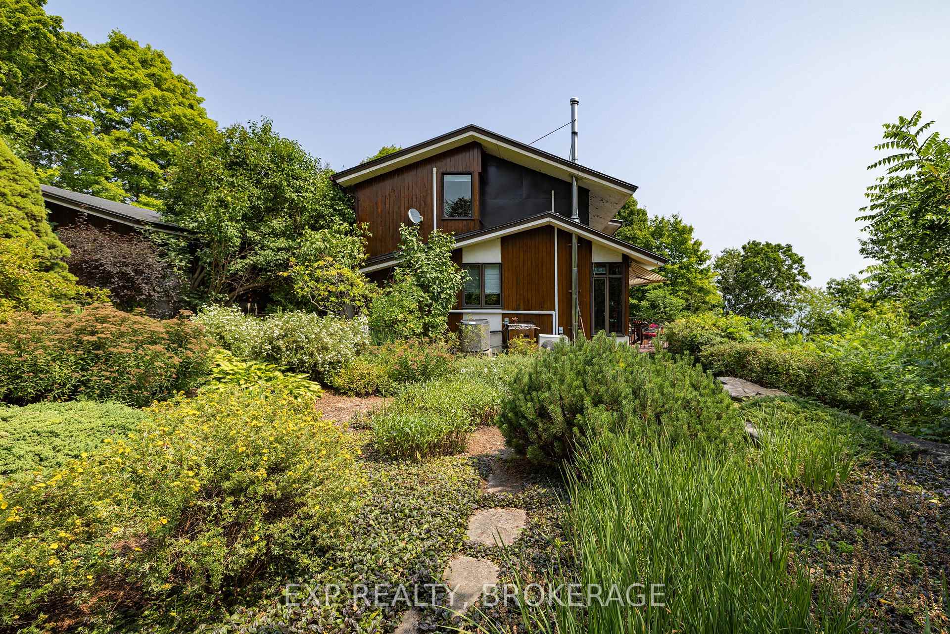 Photo 9 of 959 McKnight Road, Kingston, Kingston East (incl CFB Kingston) — HOMEH