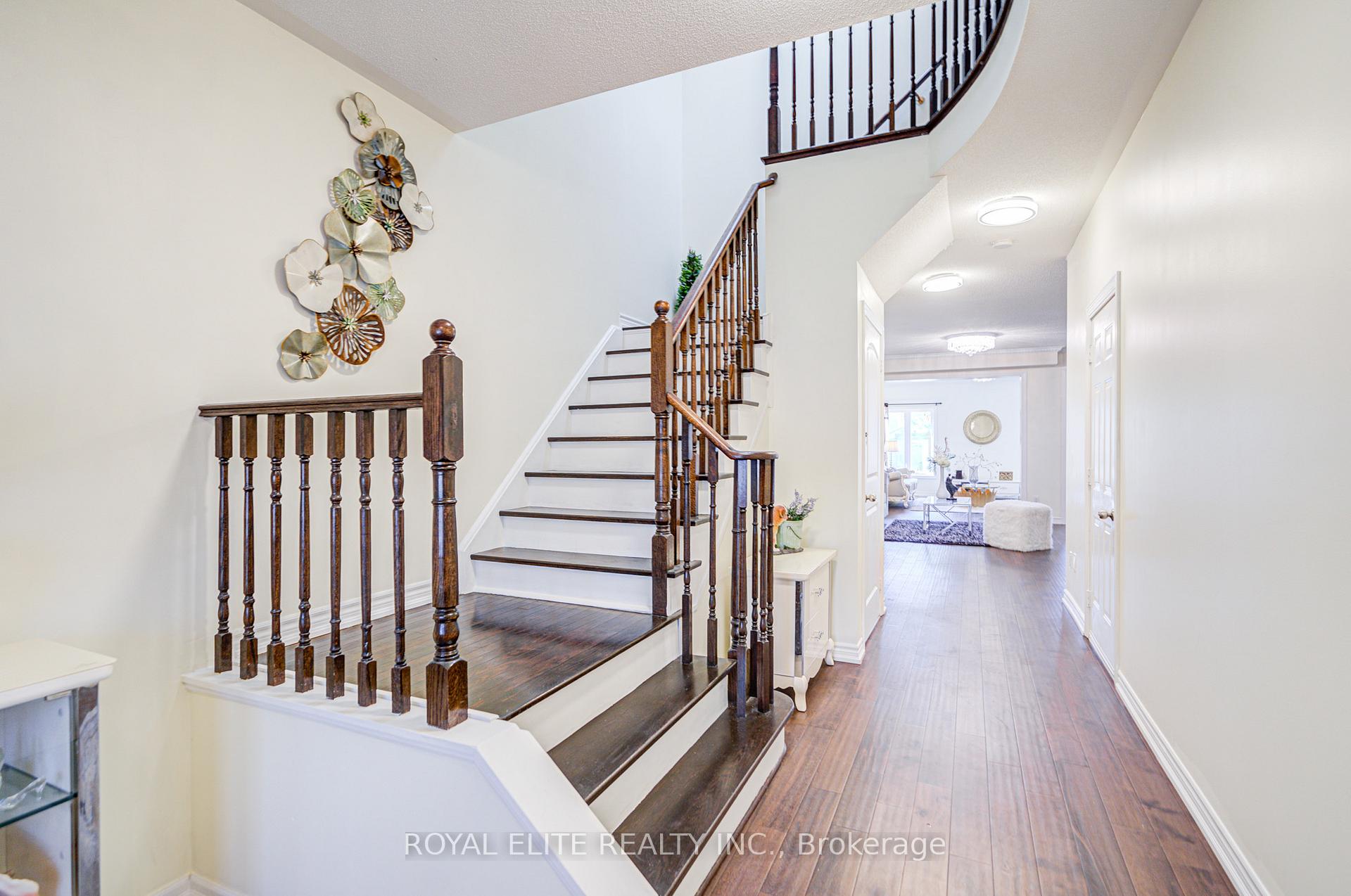 Photo 4 of 265 Helen Avenue, Markham, Village Green-South Unionville — HOMEH