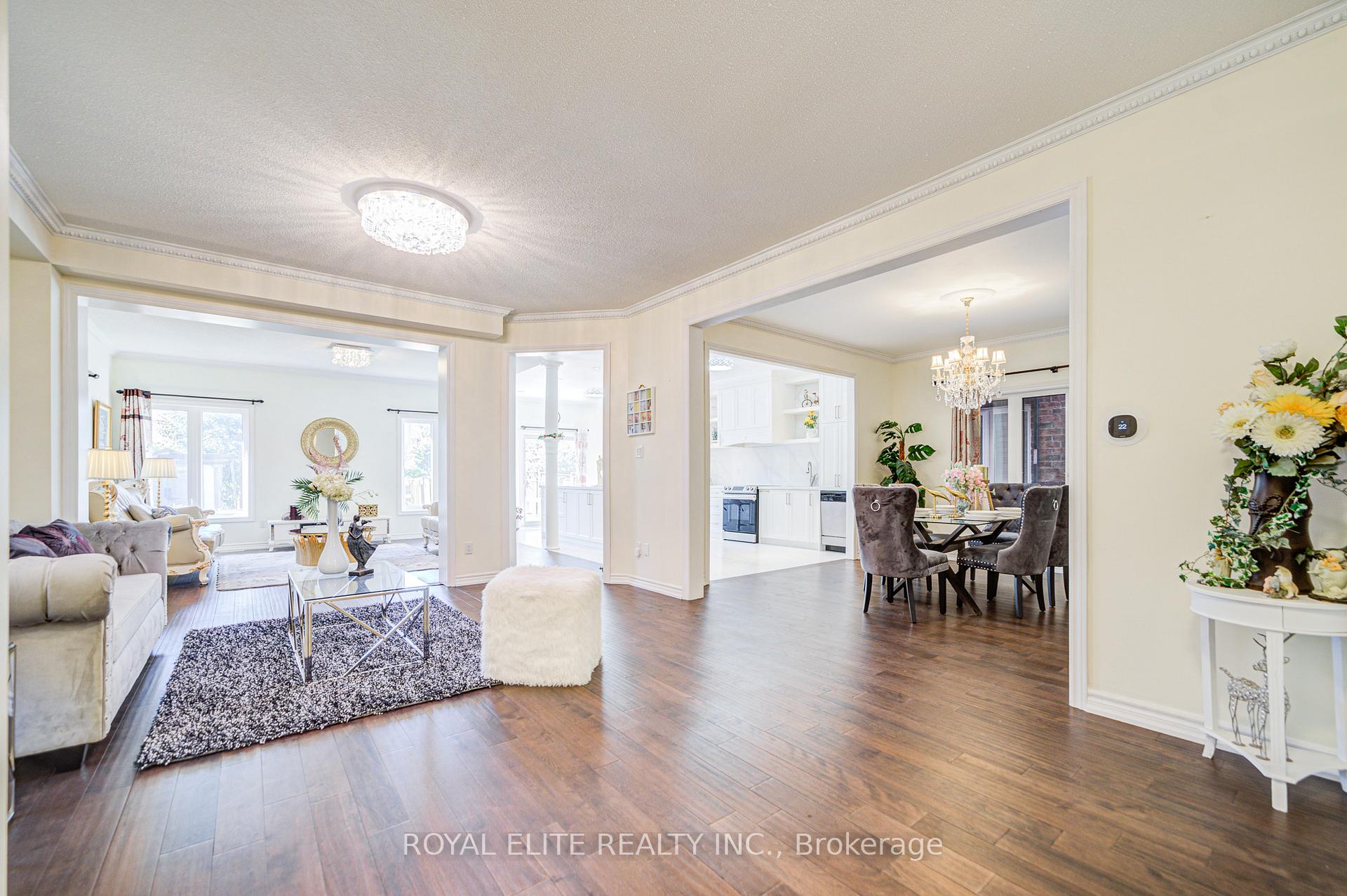 Photo 6 of 265 Helen Avenue, Markham, Village Green-South Unionville — HOMEH