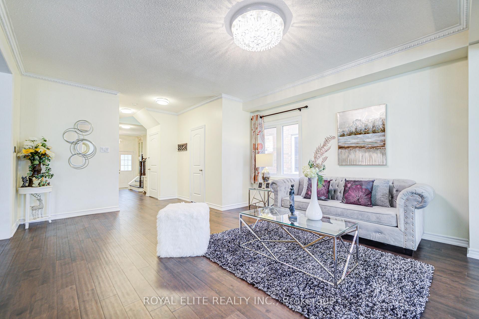 Photo 8 of 265 Helen Avenue, Markham, Village Green-South Unionville — HOMEH