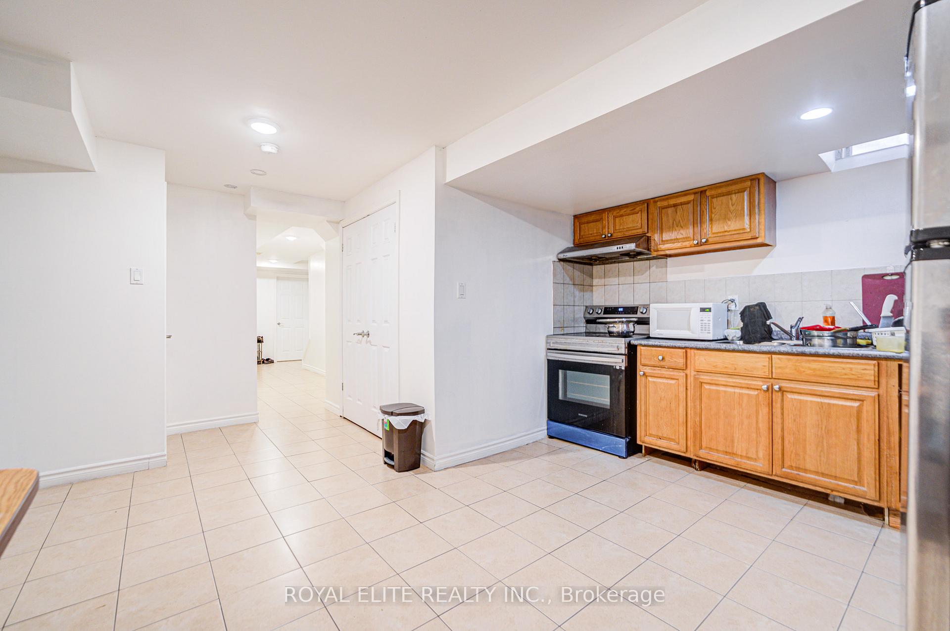 Photo 38 of 265 Helen Avenue, Markham, Village Green-South Unionville — HOMEH