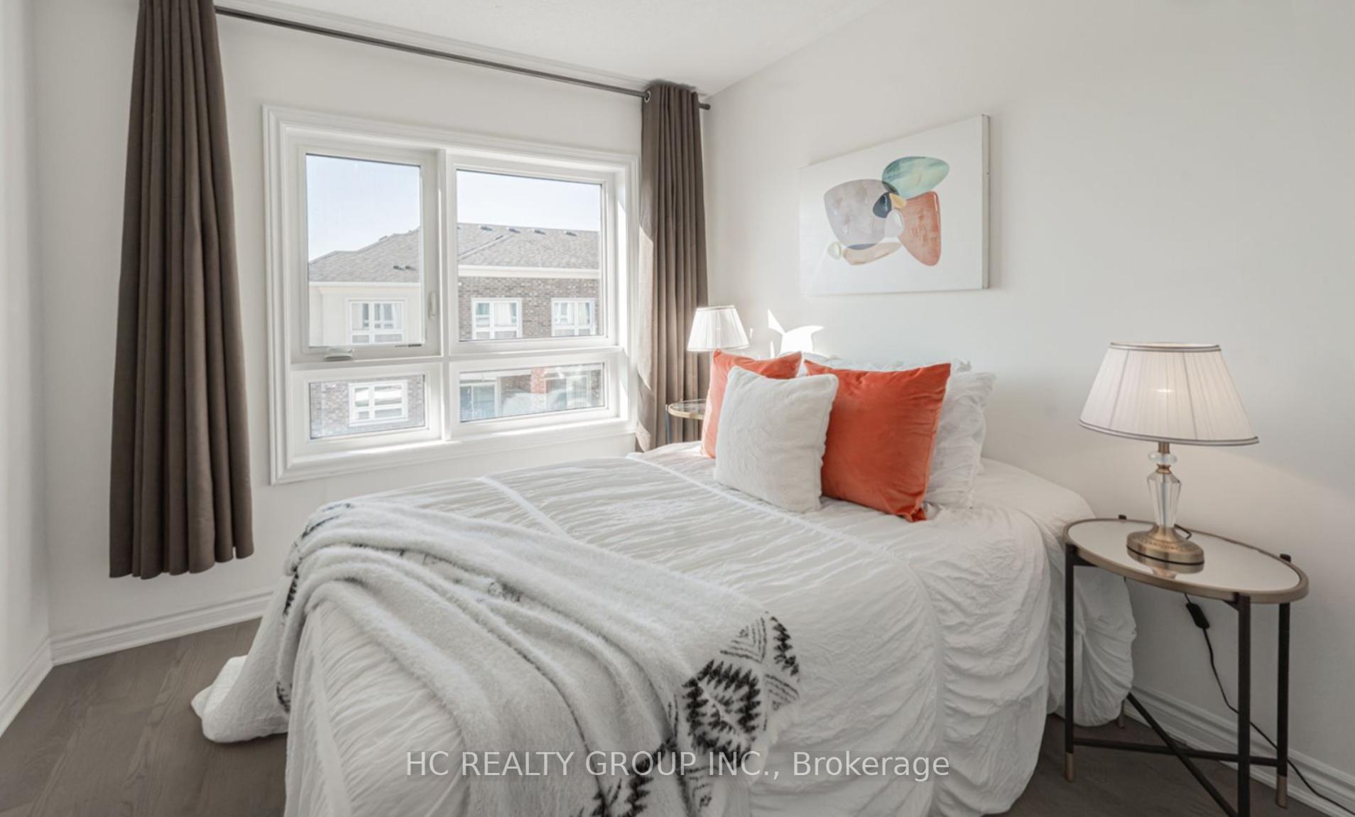 Photo 10 of 2 Chicago Lane, Markham, Wismer — HOMEH