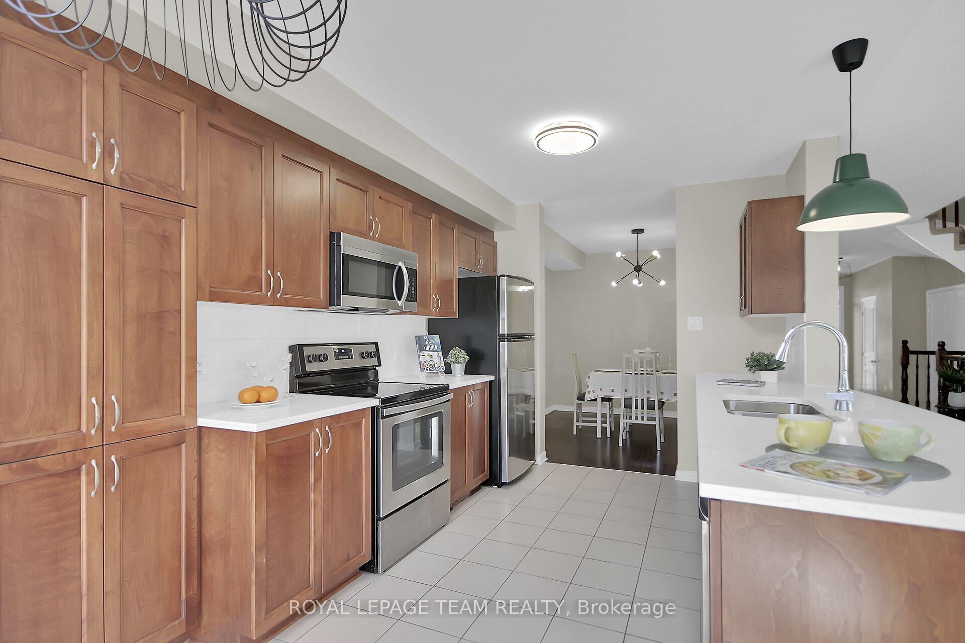 Photo 15 of 1464 Carronbridge Circle, Ottawa, Kanata - Emerald Meadows/Trailwest — HOMEH