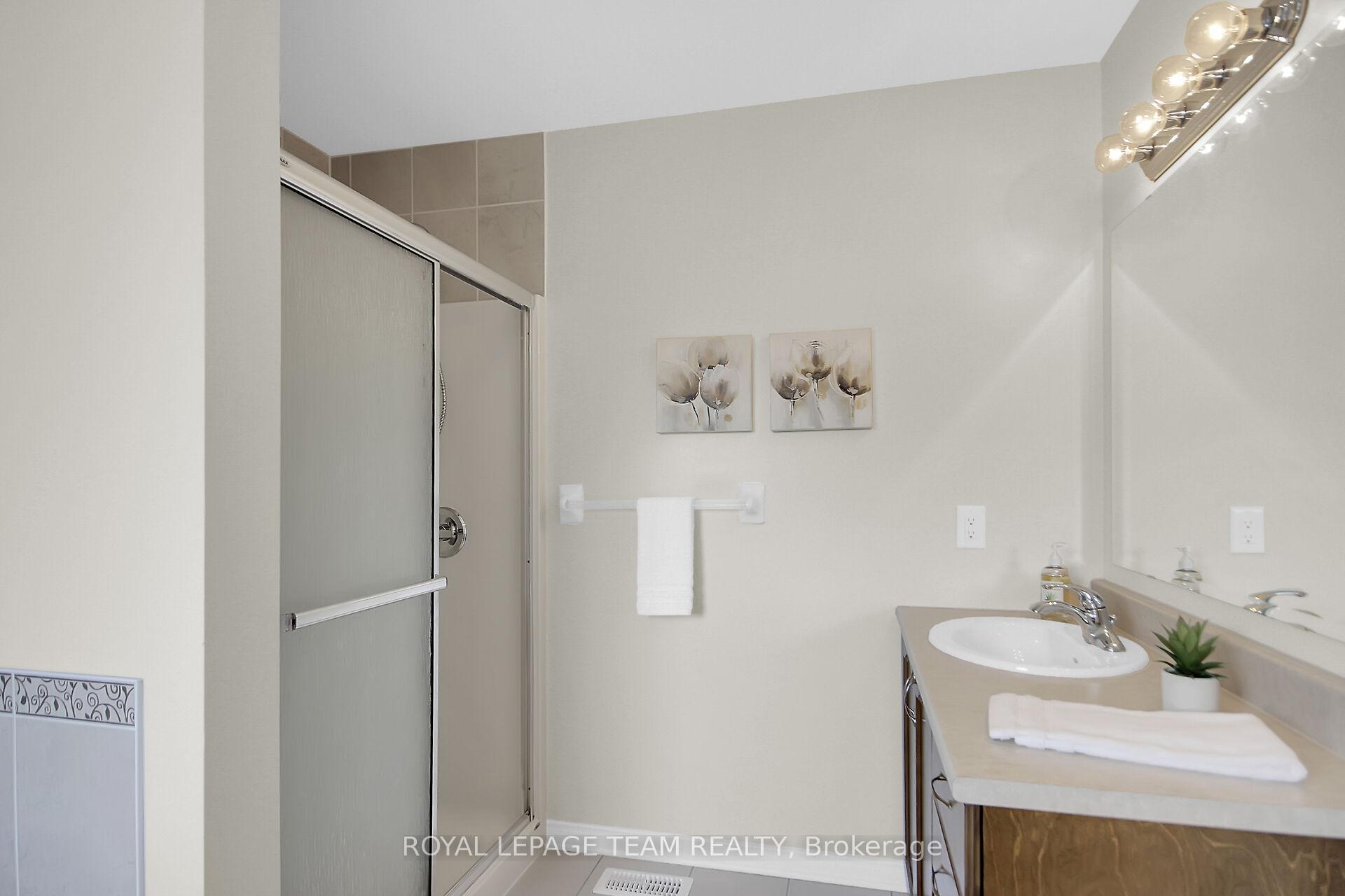 Photo 24 of 1464 Carronbridge Circle, Ottawa, Kanata - Emerald Meadows/Trailwest — HOMEH
