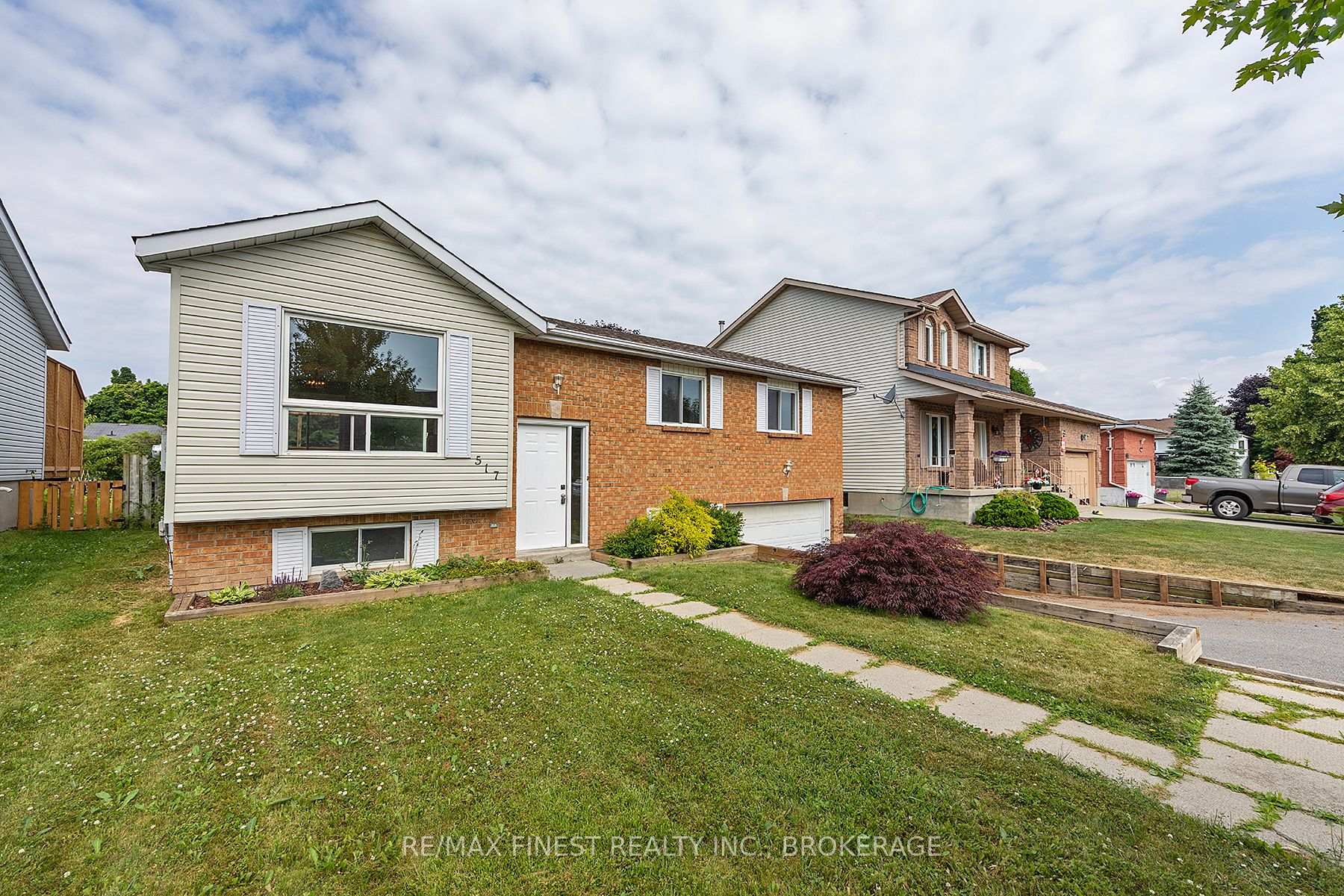 Photo 4 of 517 Citation Crescent, Kingston, City Southwest — HOMEH