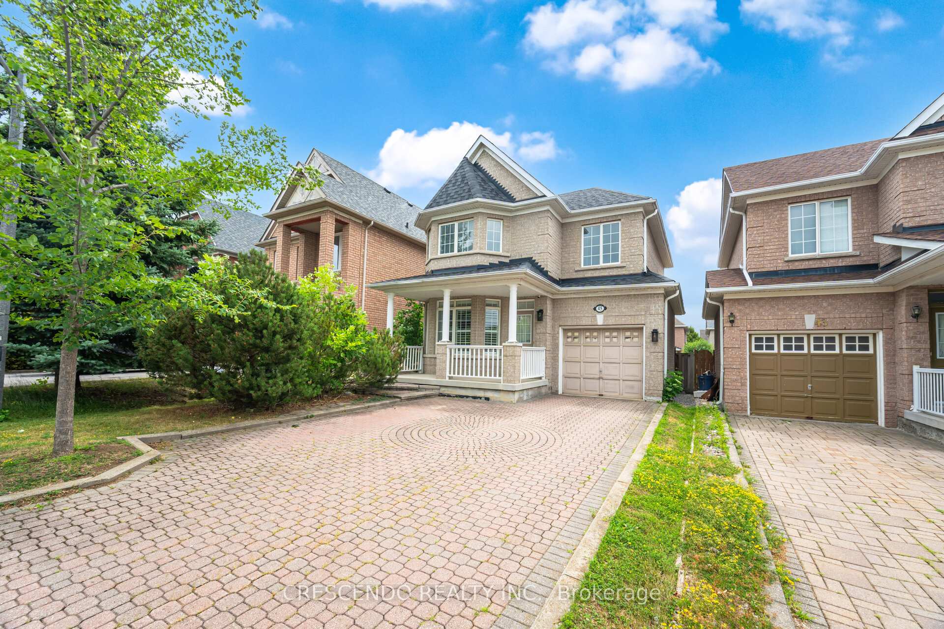 Photo 2 of 45 Weatherill Road, Markham, Berczy — HOMEH