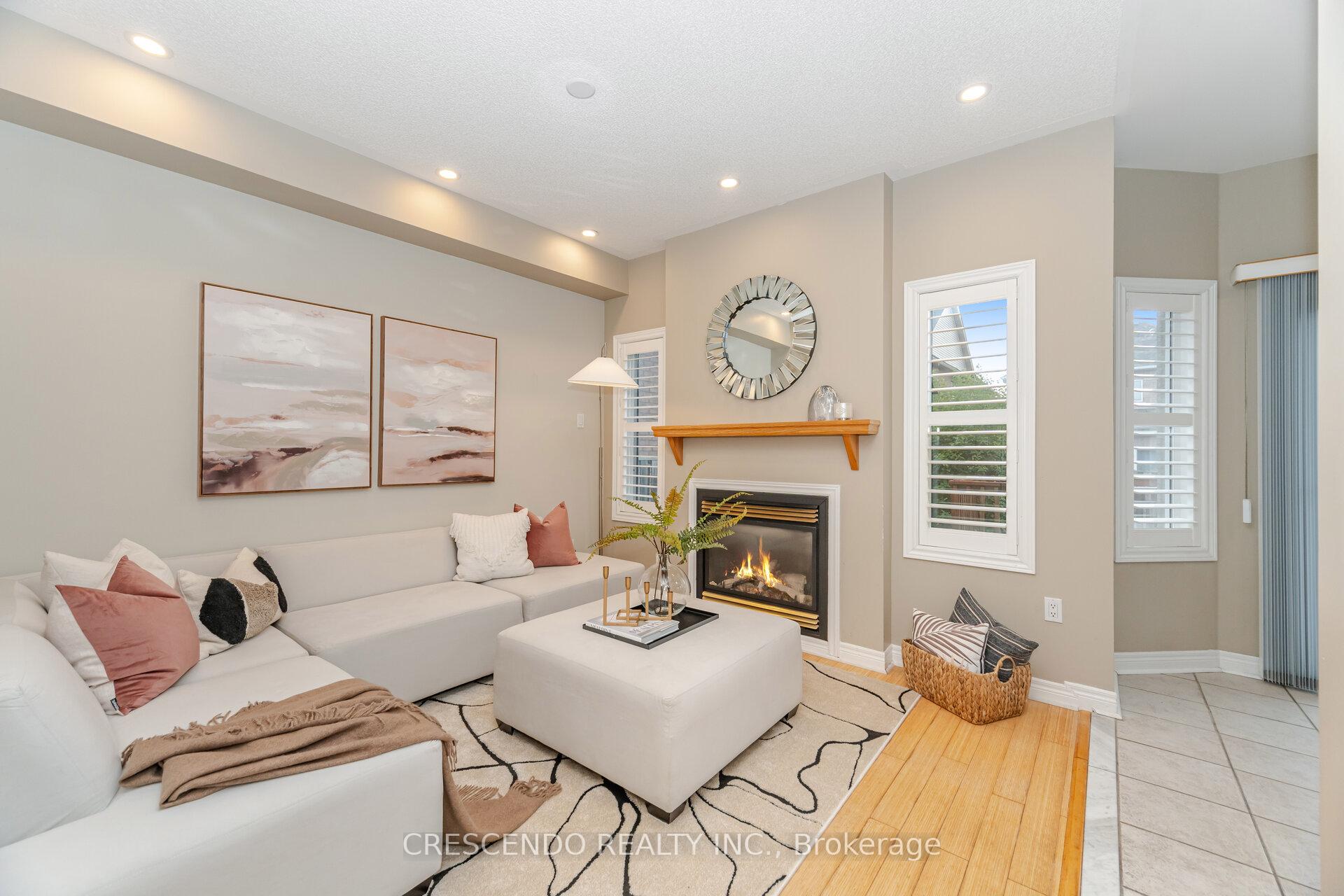 Photo 14 of 45 Weatherill Road, Markham, Berczy — HOMEH