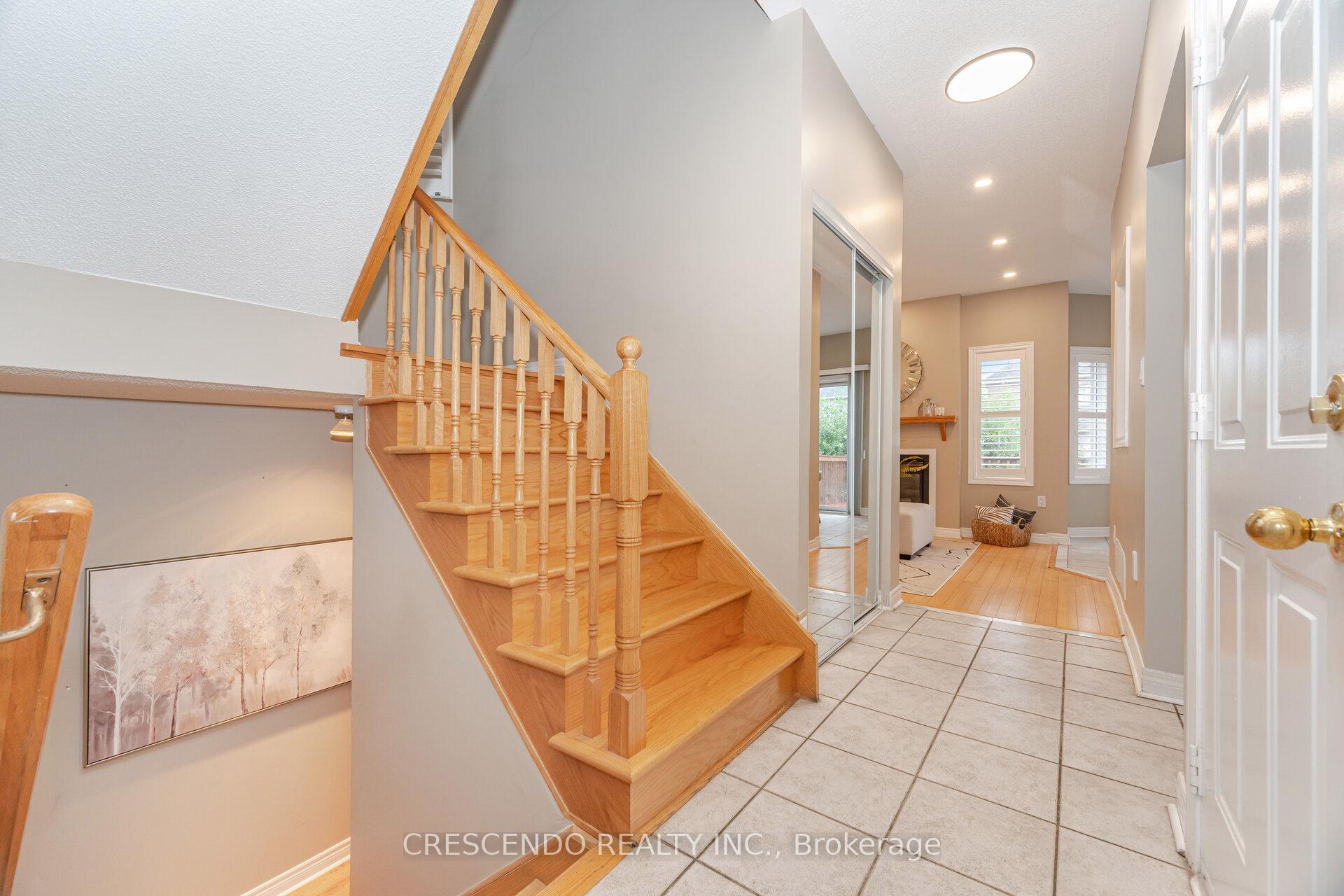Photo 16 of 45 Weatherill Road, Markham, Berczy — HOMEH