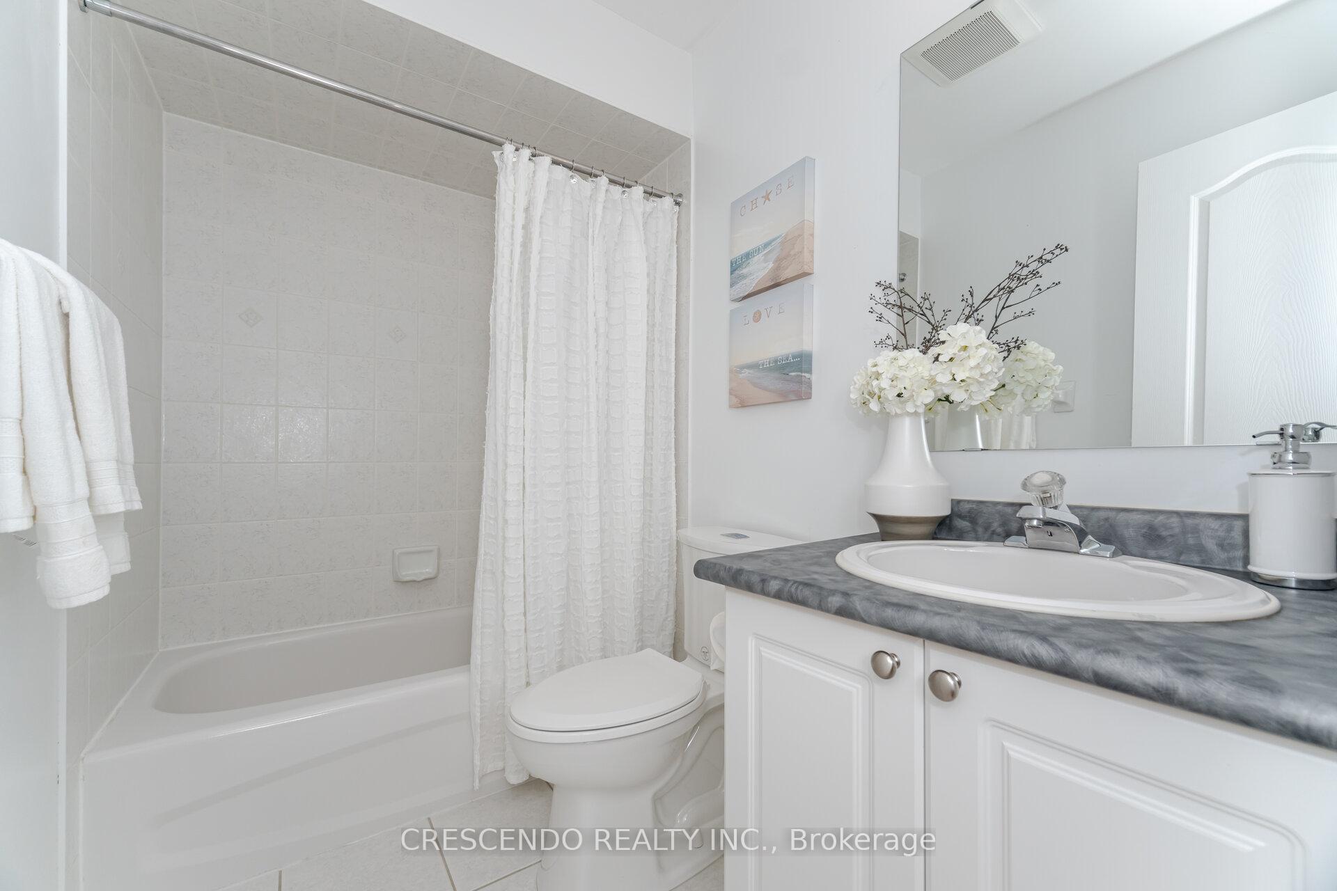 Photo 24 of 45 Weatherill Road, Markham, Berczy — HOMEH