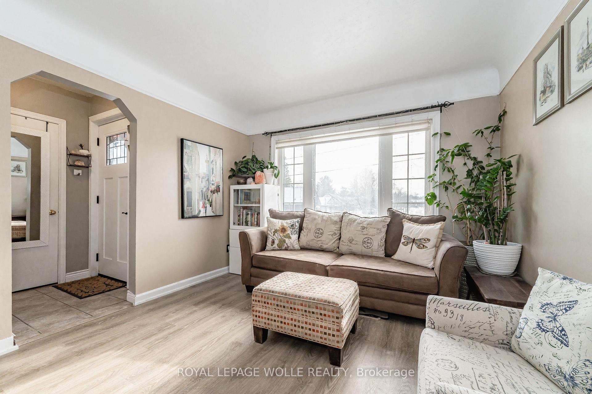 Photo 7 of 776 Elizabeth Street, Kitchener — HOMEH