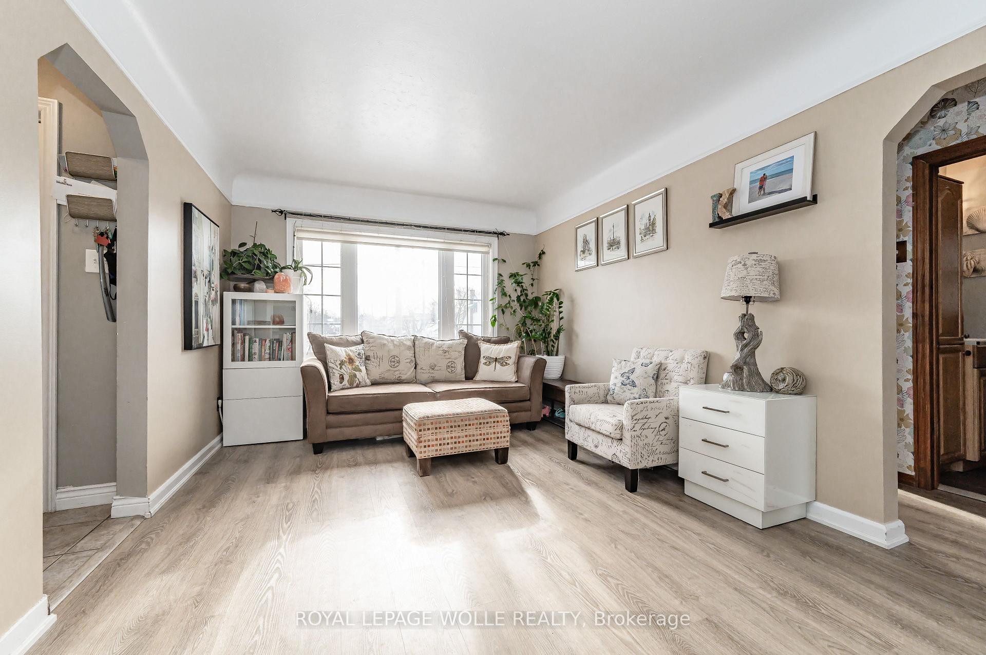 Photo 9 of 776 Elizabeth Street, Kitchener — HOMEH