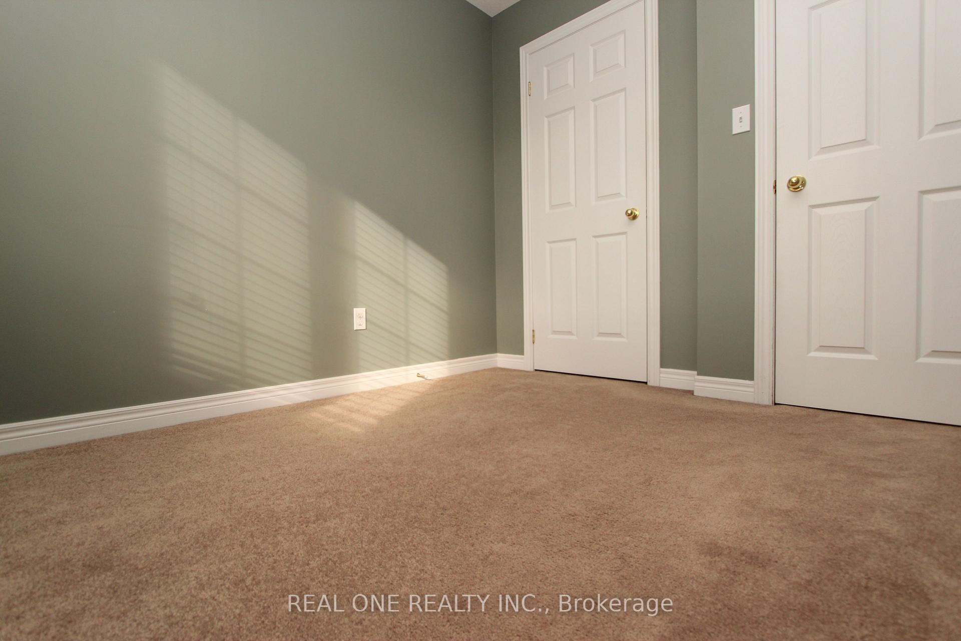 Photo 26 of 19 Browview Drive, Hamilton, Waterdown — HOMEH