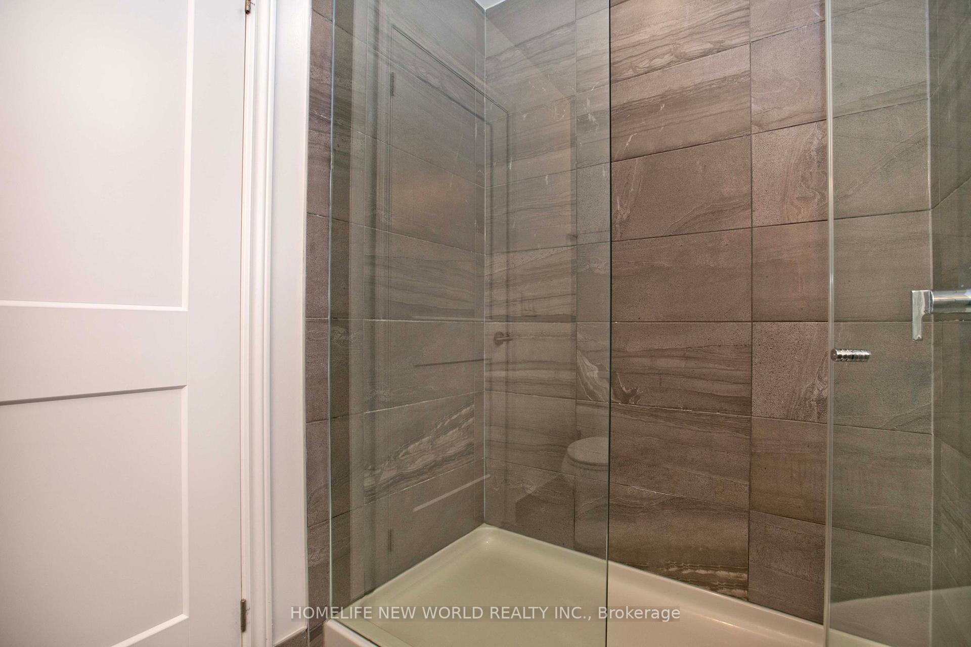 Photo 8 of 66 Village Parkway, Markham, Unionville — HOMEH
