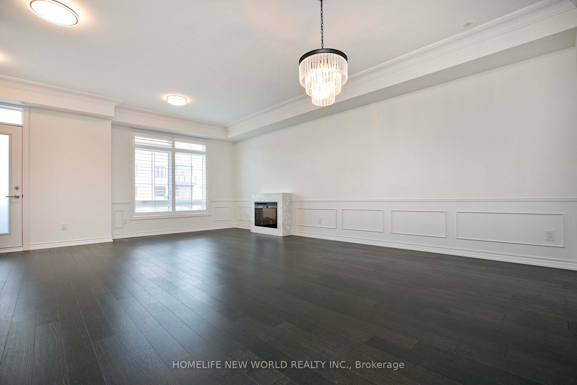 Photo 10 of 66 Village Parkway, Markham, Unionville — HOMEH