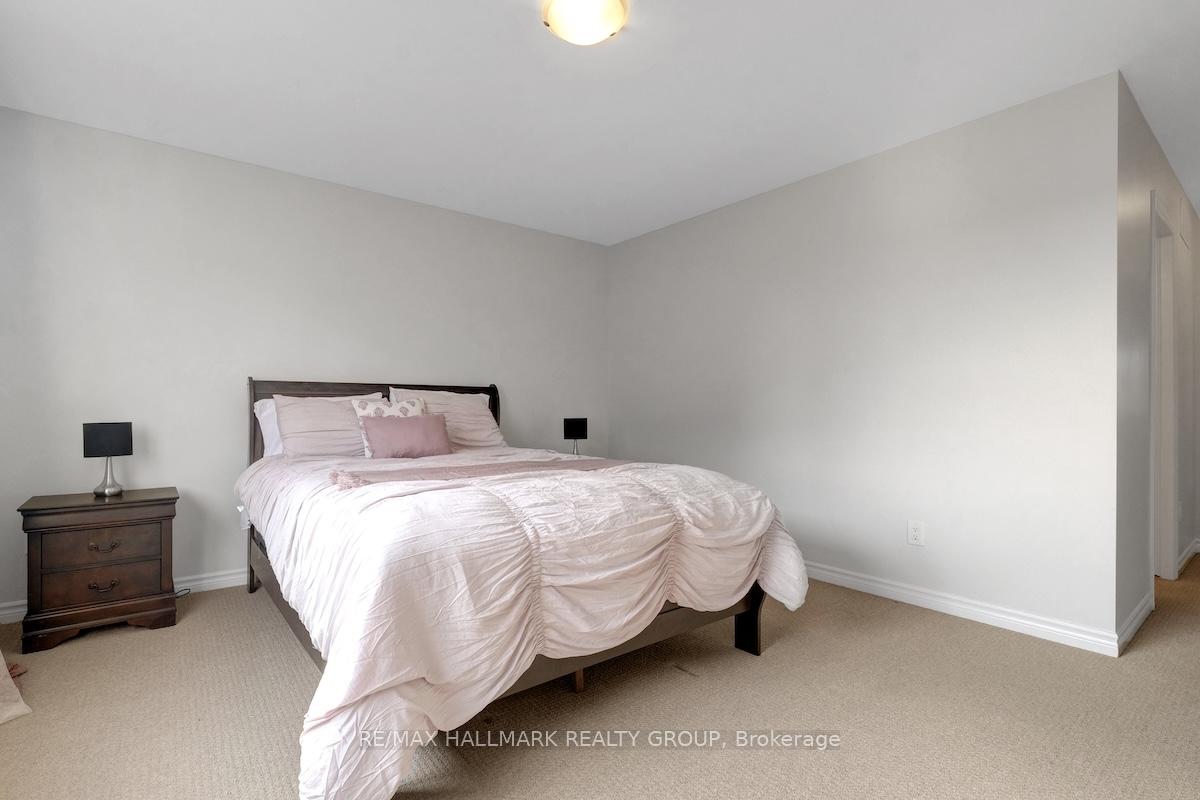 Photo 27 of 199A Shinny Avenue, Ottawa, Kanata - Emerald Meadows/Trailwest — HOMEH