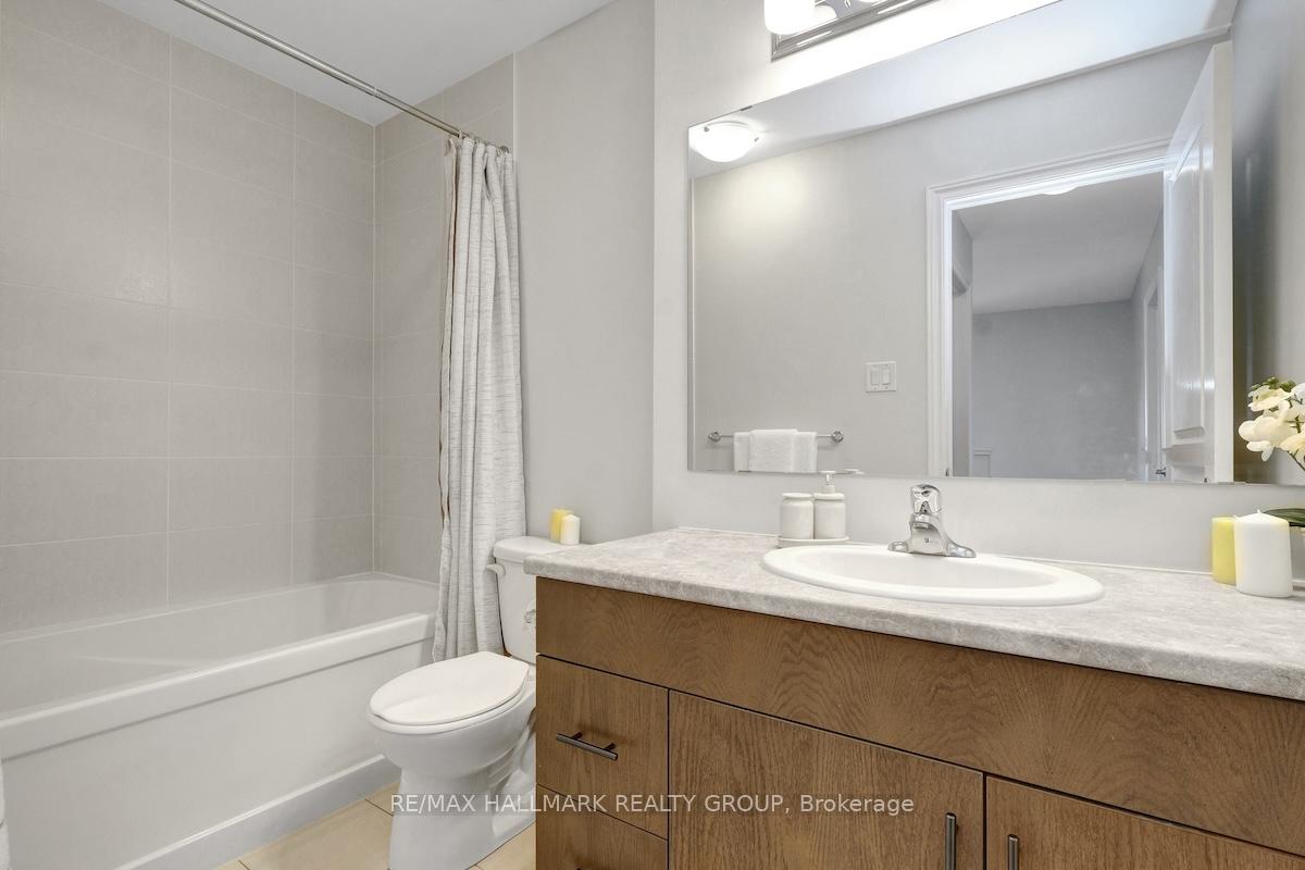 Photo 33 of 199A Shinny Avenue, Ottawa, Kanata - Emerald Meadows/Trailwest — HOMEH