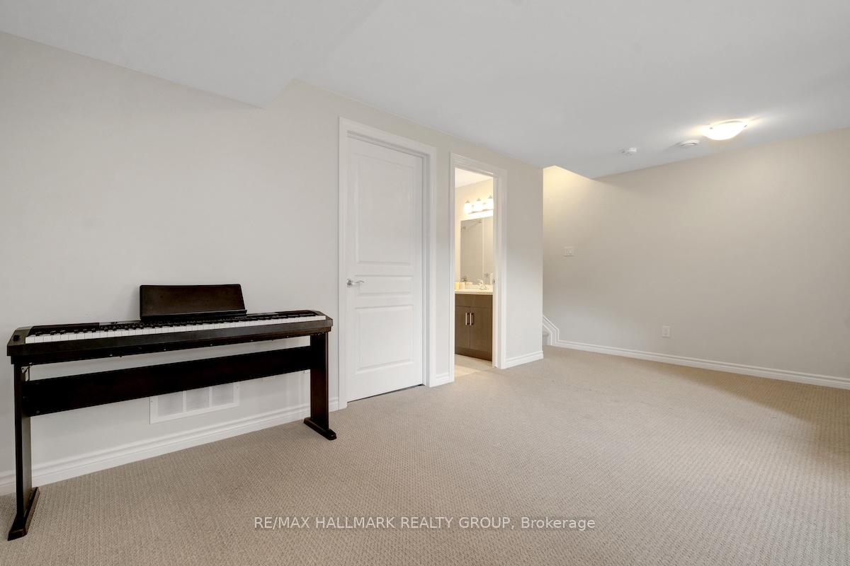 Photo 38 of 199A Shinny Avenue, Ottawa, Kanata - Emerald Meadows/Trailwest — HOMEH