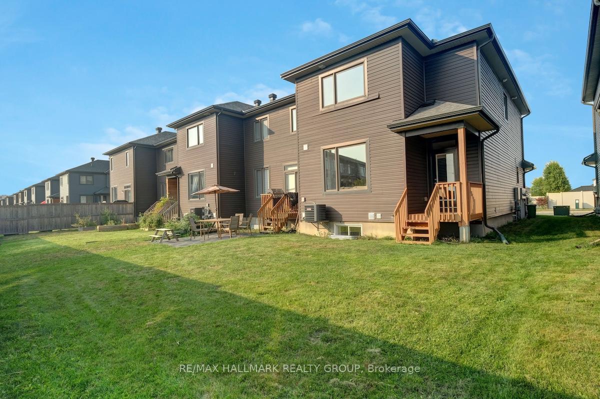 Photo 43 of 199A Shinny Avenue, Ottawa, Kanata - Emerald Meadows/Trailwest — HOMEH