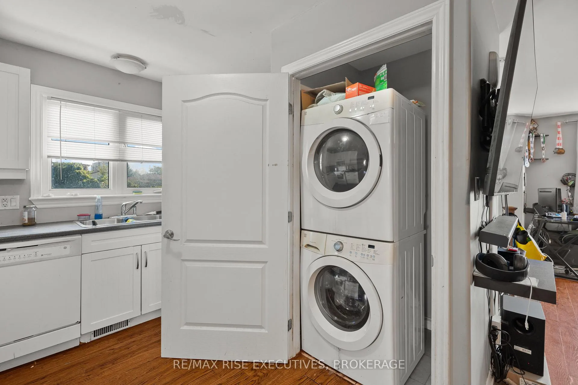 Photo 51 of 828 Bigham Court, Kingston, East Gardiners Rd — HOMEH