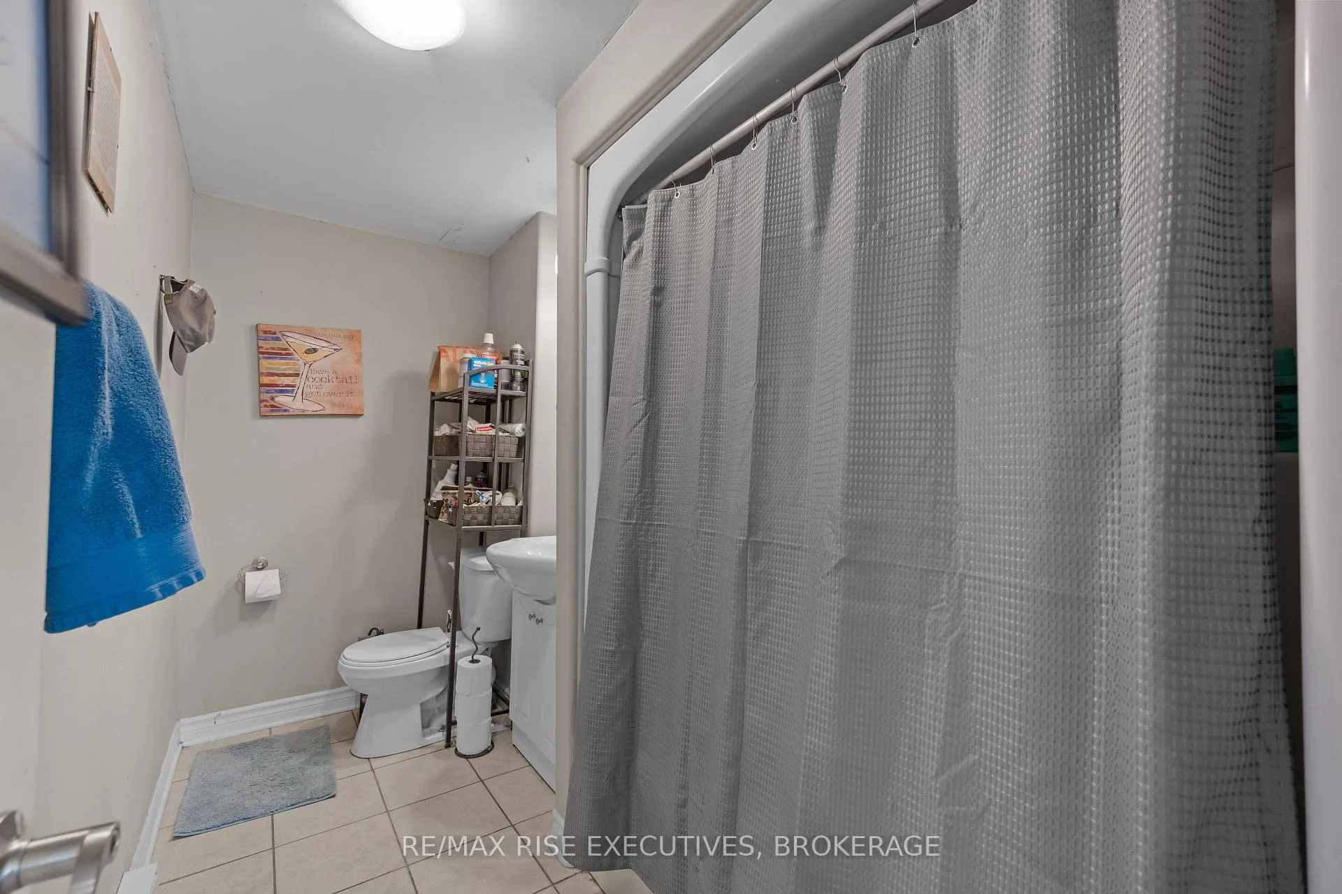 Photo 90 of 828 Bigham Court, Kingston, East Gardiners Rd — HOMEH