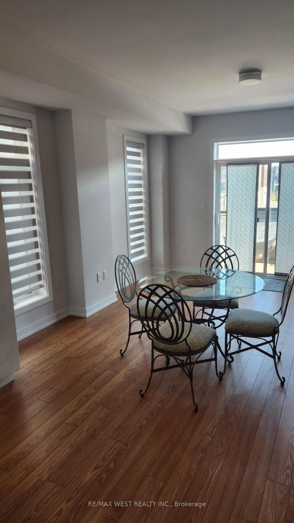 Photo 5 of 91 Cornell Rouge Boulevard, Markham, Cornell — HOMEH