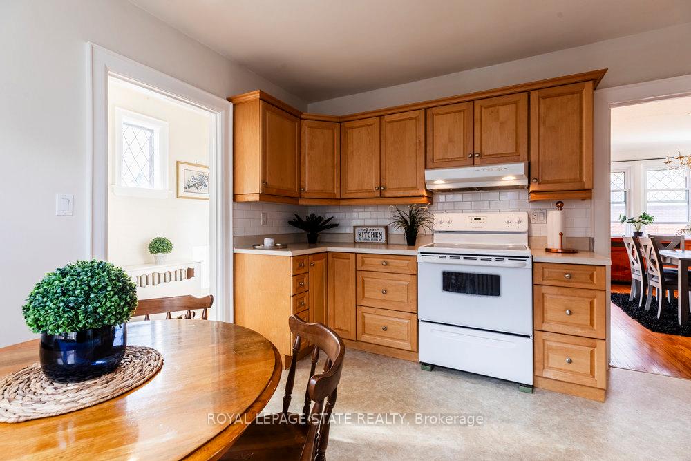 Photo 13 of 37 Lower Horning Road, Hamilton, Ainslie Wood — HOMEH