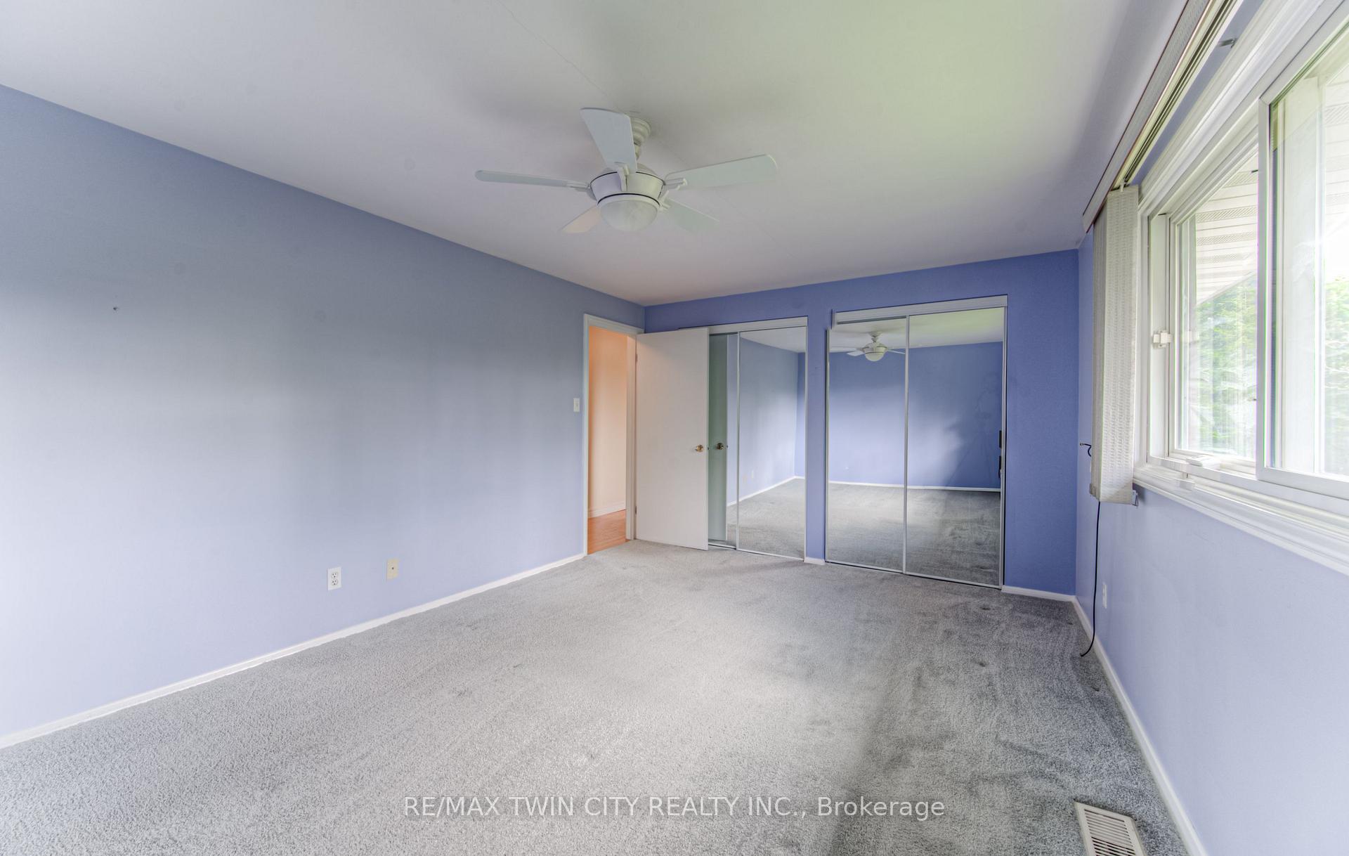 Photo 7 of 301 Greenbrook Drive, Kitchener — HOMEH