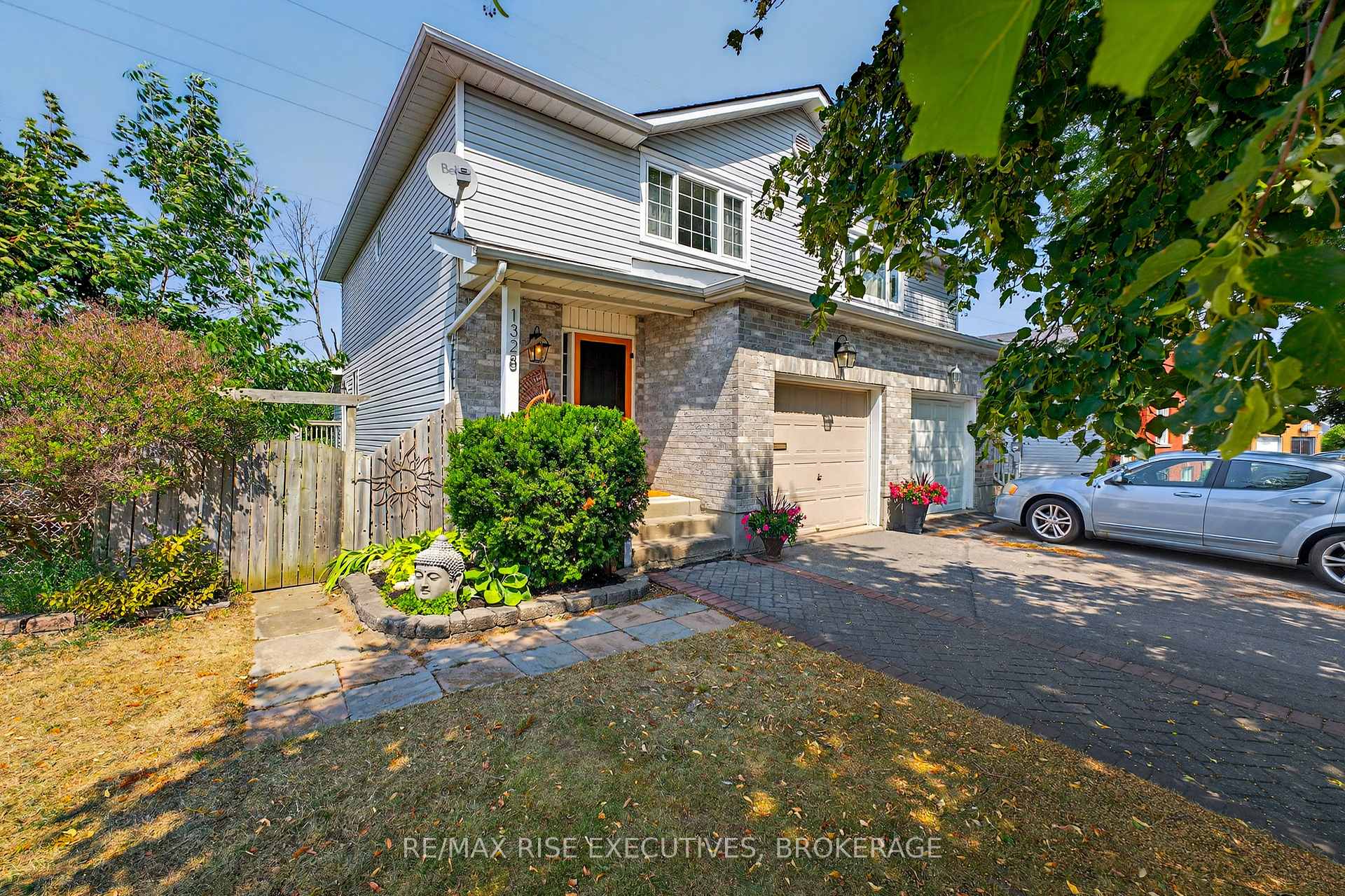 Photo 2 of 1328 Brackenwood Crescent, Kingston, City Northwest — HOMEH