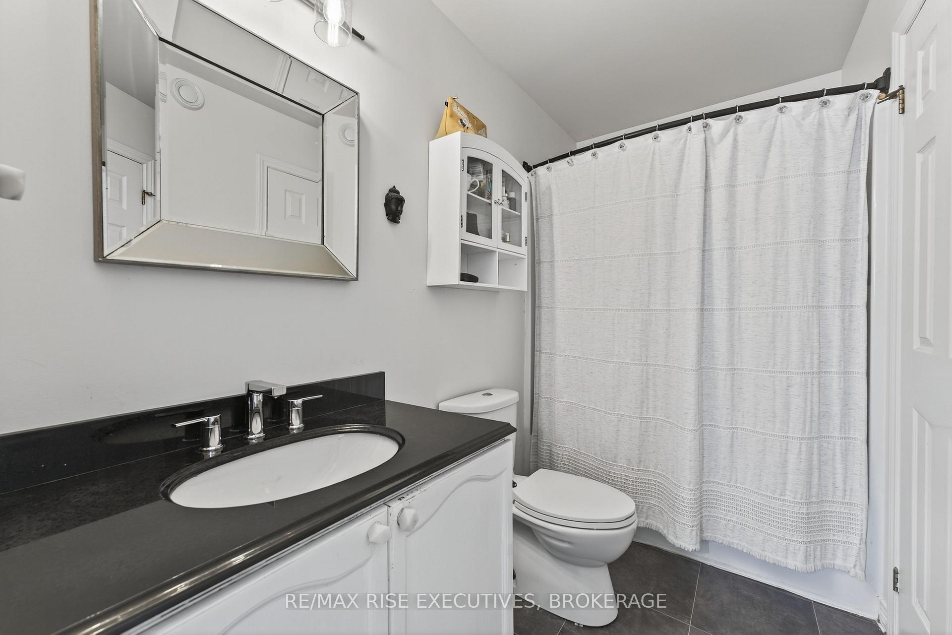 Photo 16 of 1328 Brackenwood Crescent, Kingston, City Northwest — HOMEH