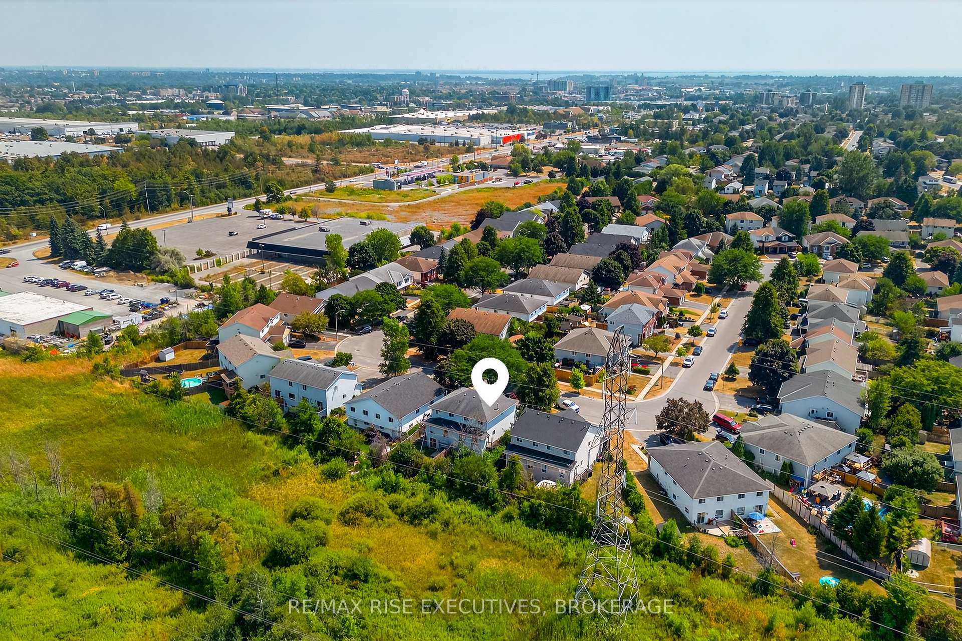 Photo 33 of 1328 Brackenwood Crescent, Kingston, City Northwest — HOMEH