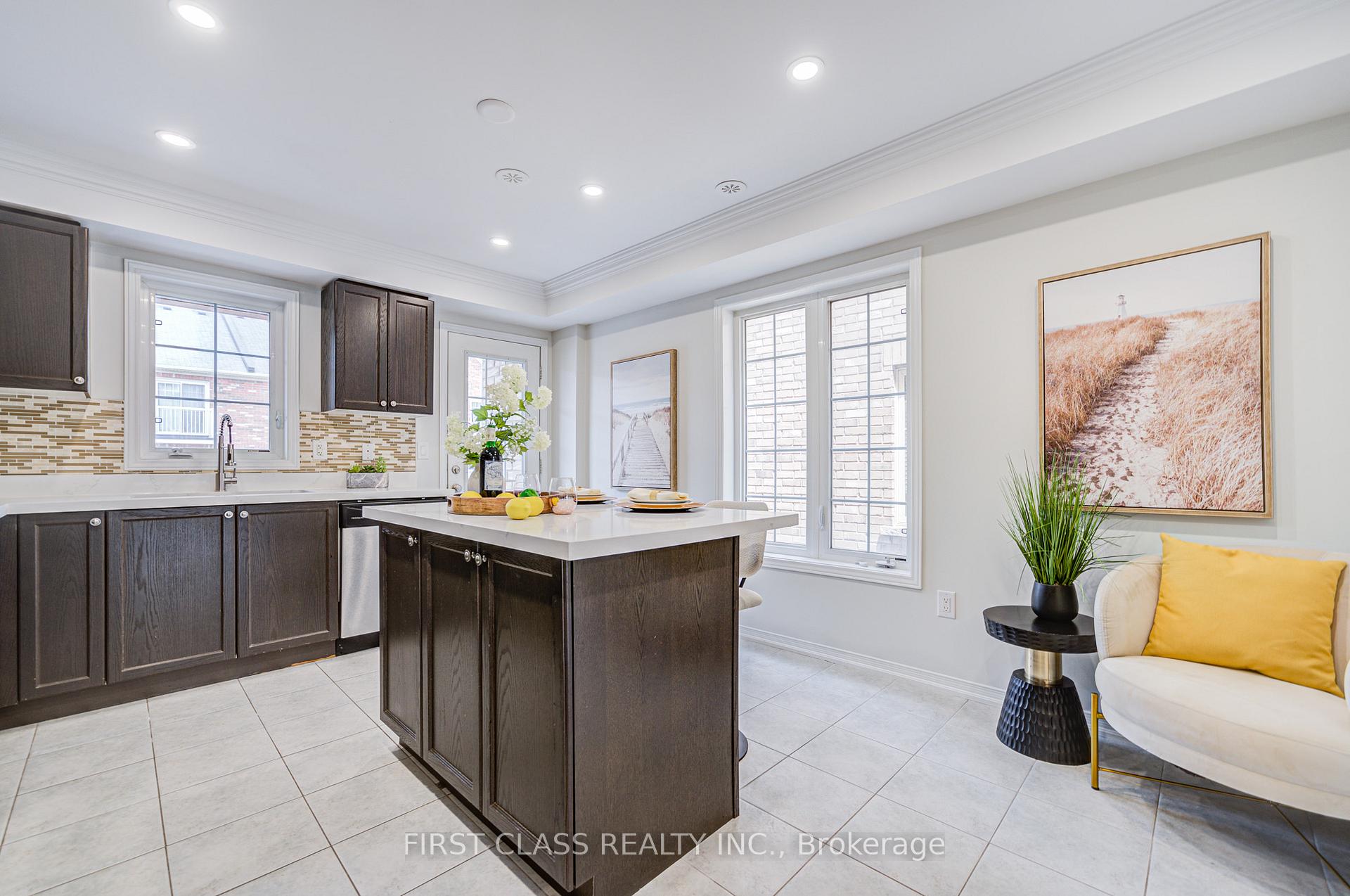 Photo 15 of 48 Truchard Avenue, Markham, Berczy — HOMEH
