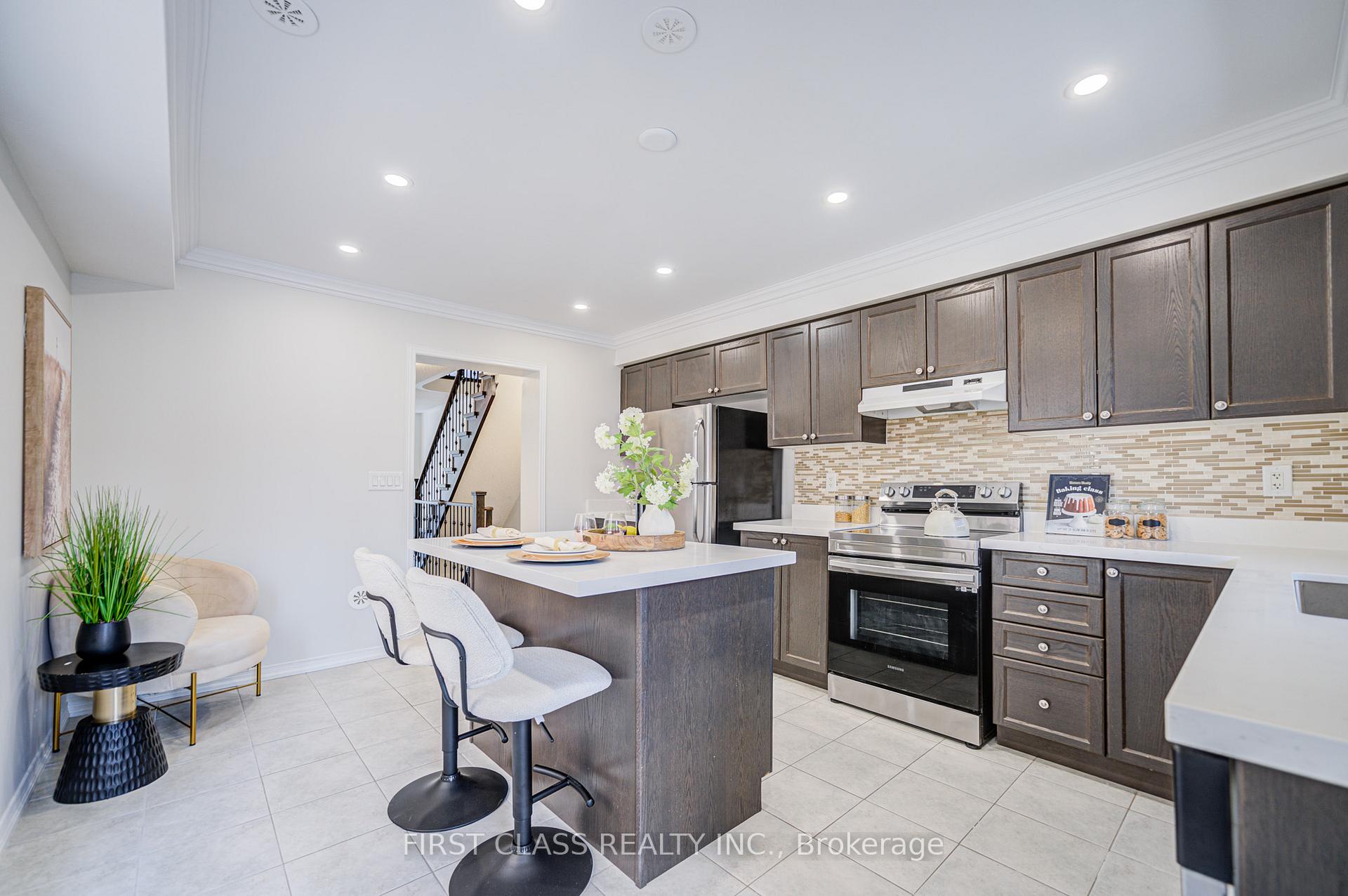 Photo 17 of 48 Truchard Avenue, Markham, Berczy — HOMEH