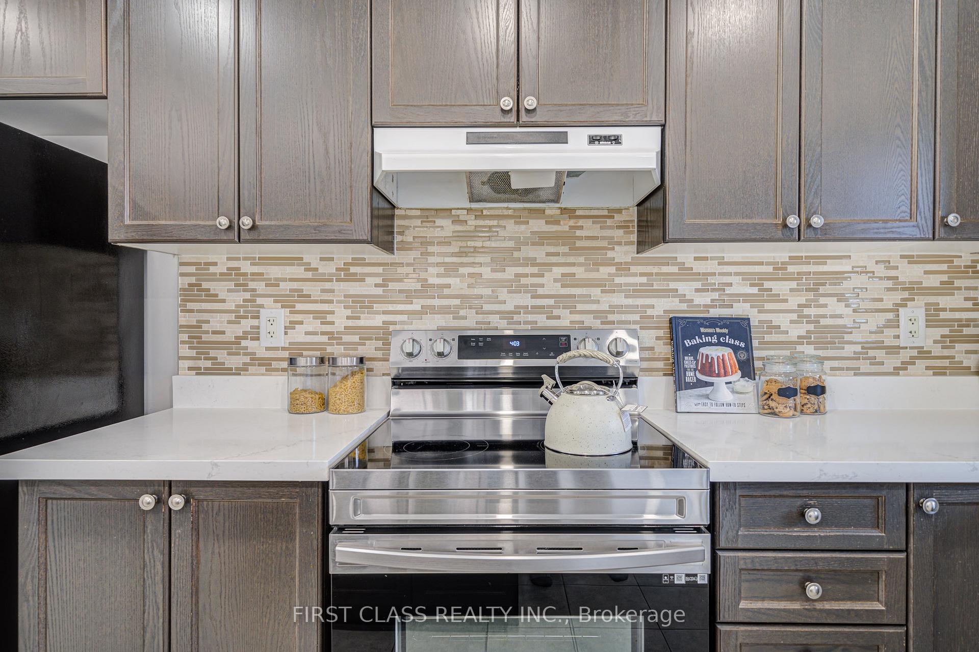 Photo 19 of 48 Truchard Avenue, Markham, Berczy — HOMEH