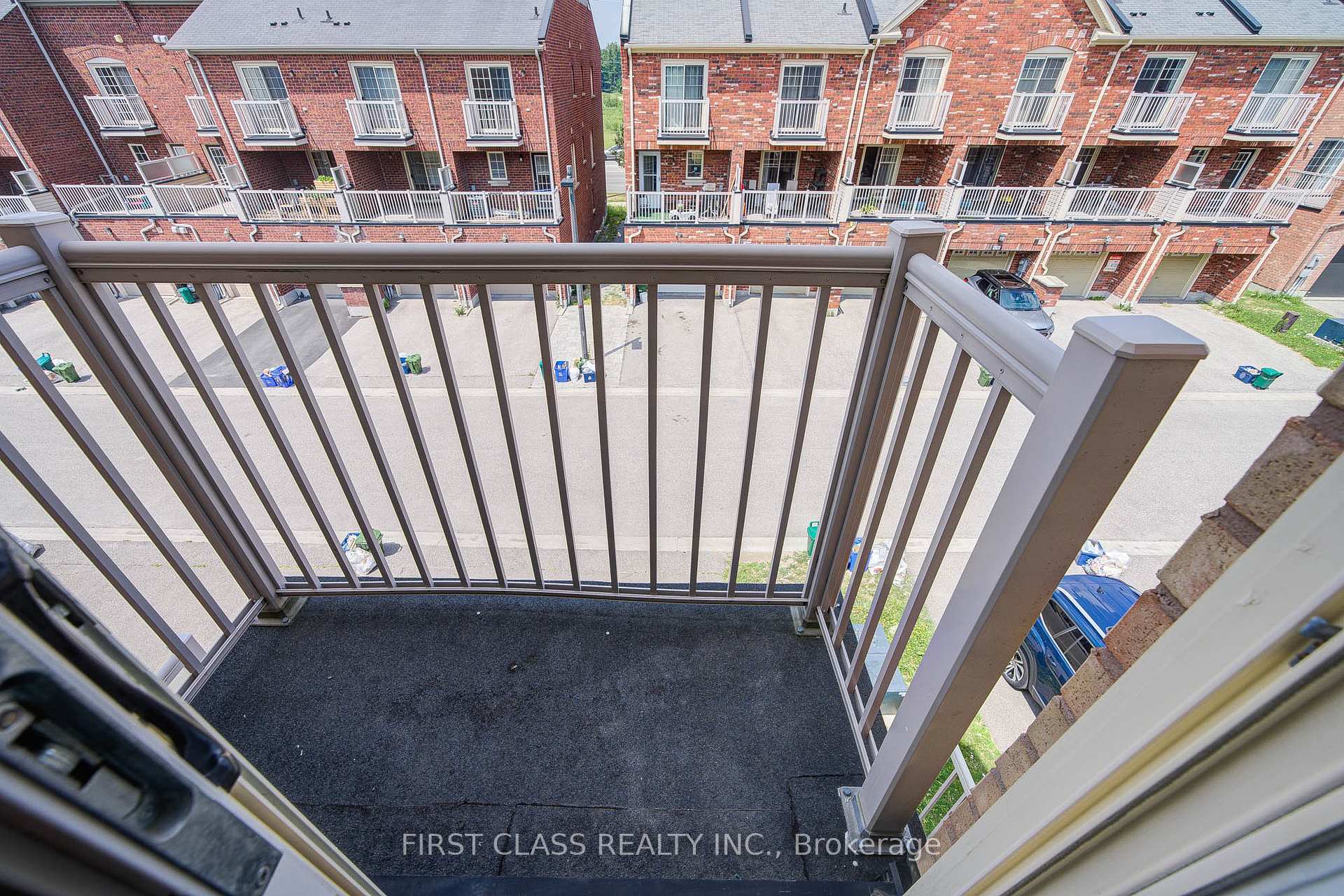 Photo 23 of 48 Truchard Avenue, Markham, Berczy — HOMEH