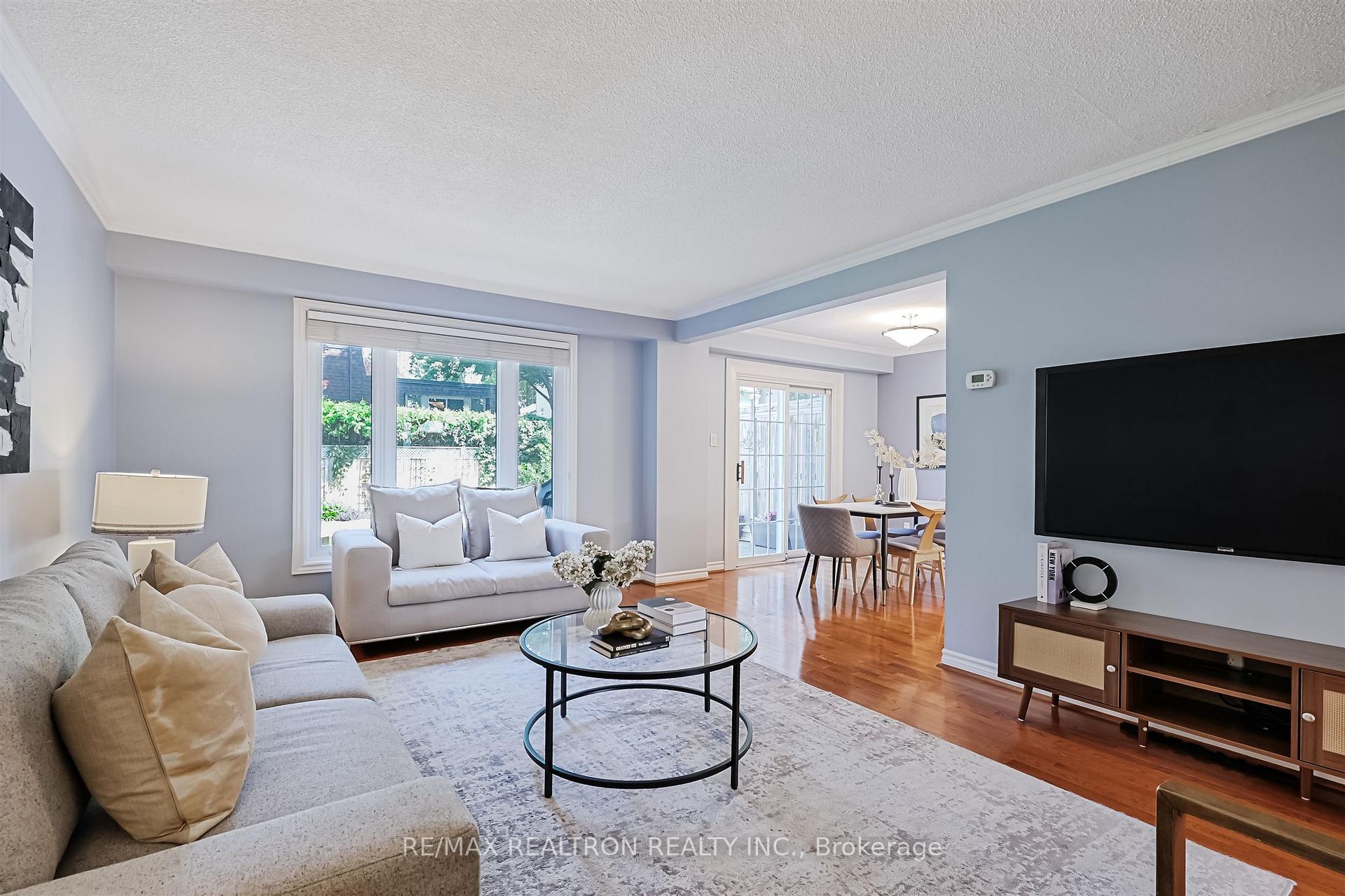 Photo 9 of 26 Ravengloss Drive, Markham, German Mills — HOMEH