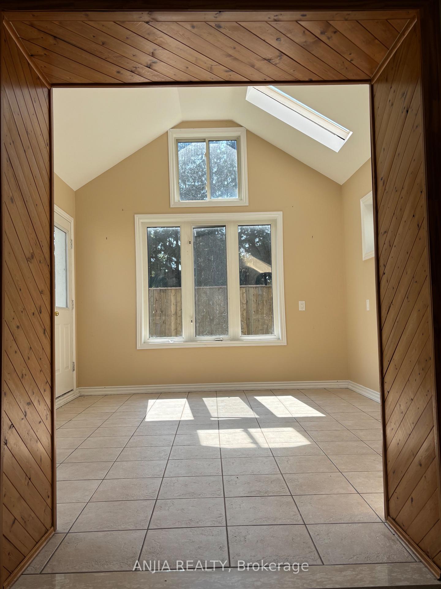 Photo 9 of 10893 Kennedy Road, Markham, Rural Markham — HOMEH