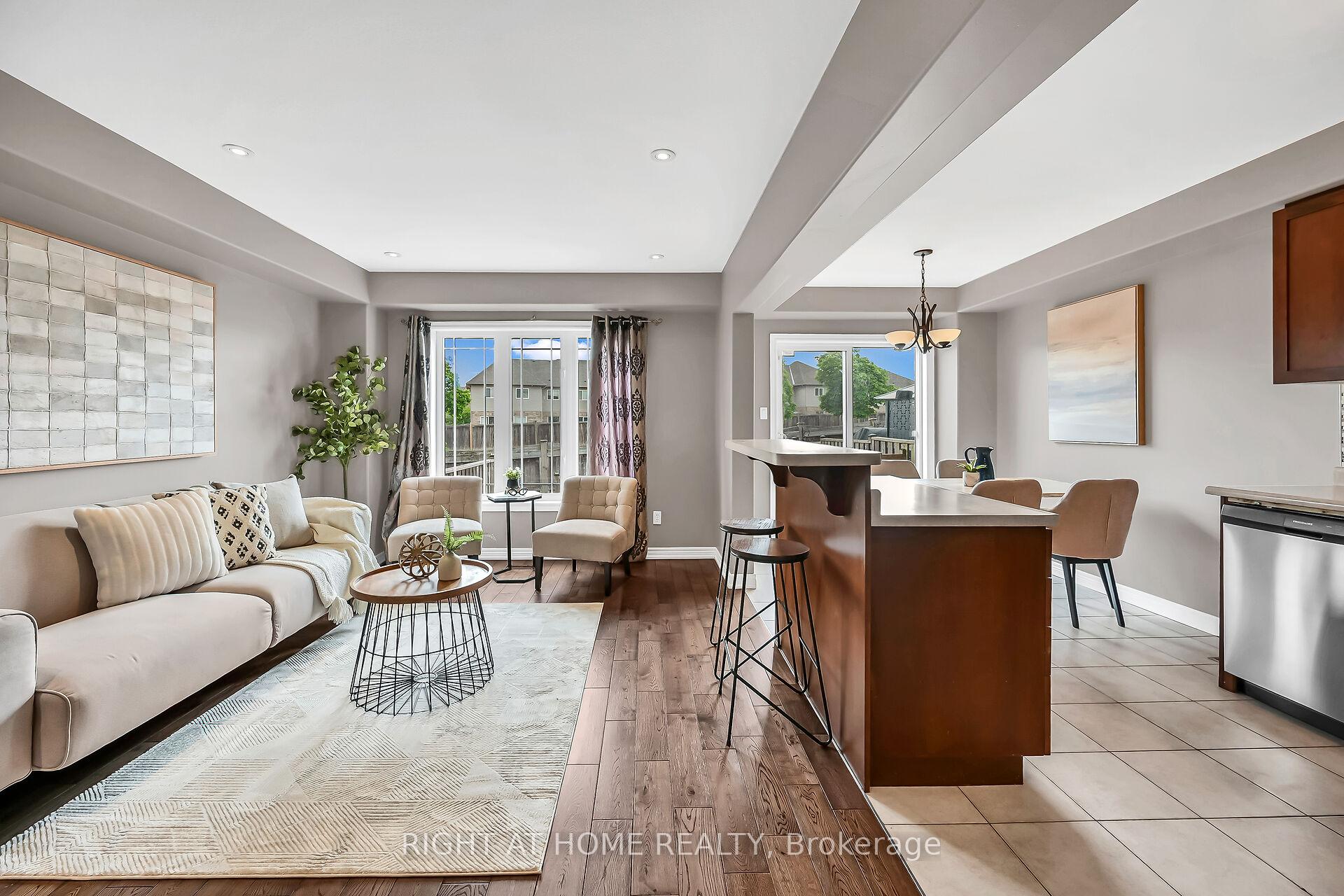 Photo 5 of Unit 21, 242 Upper Mount Albion Road, Hamilton, Stoney Creek Mountain — HOMEH