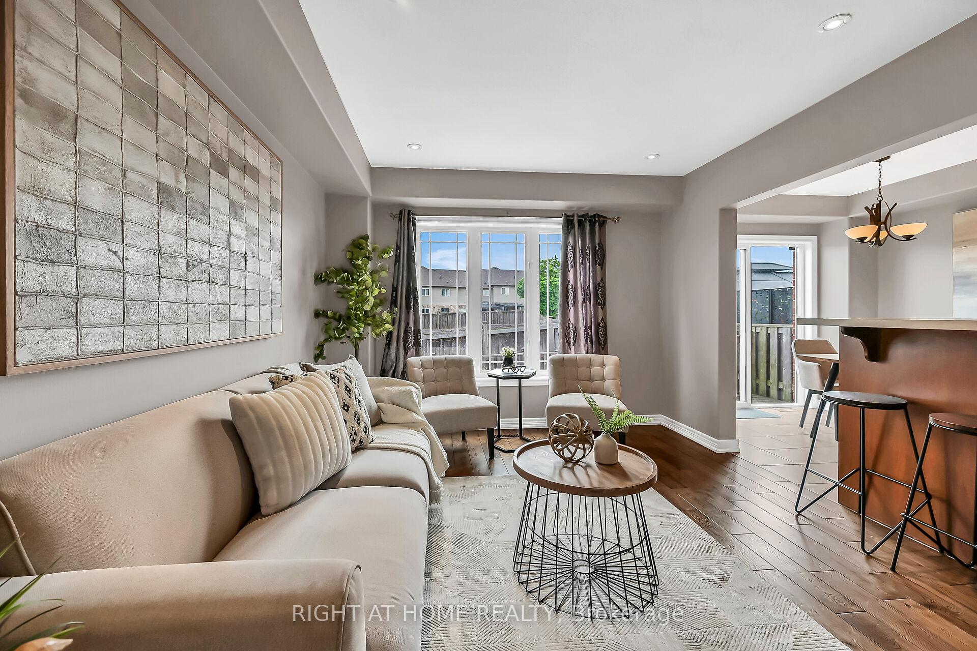 Photo 7 of Unit 21, 242 Upper Mount Albion Road, Hamilton, Stoney Creek Mountain — HOMEH