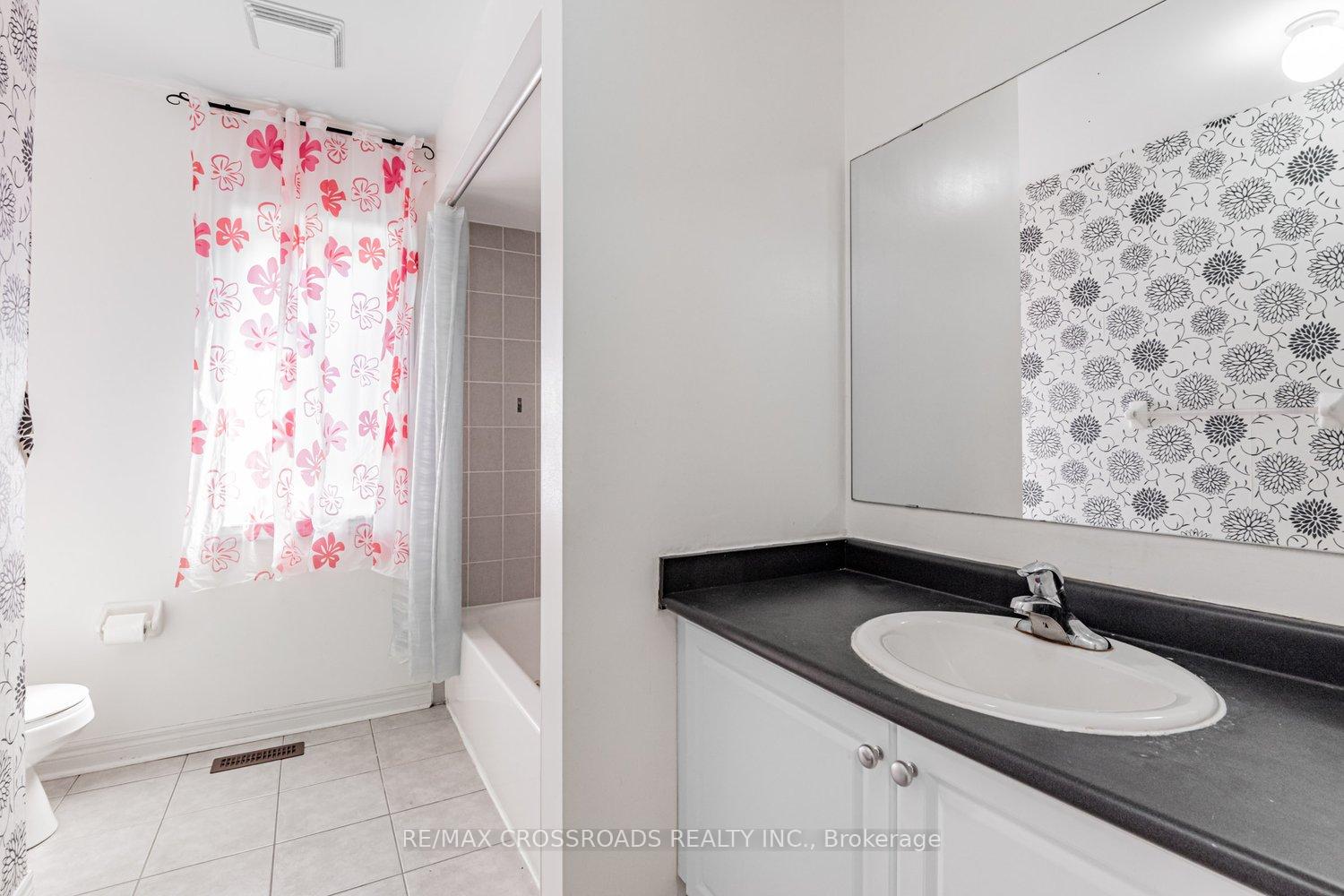 Photo 24 of 81 Lahore Crescent, Markham, Cedarwood — HOMEH