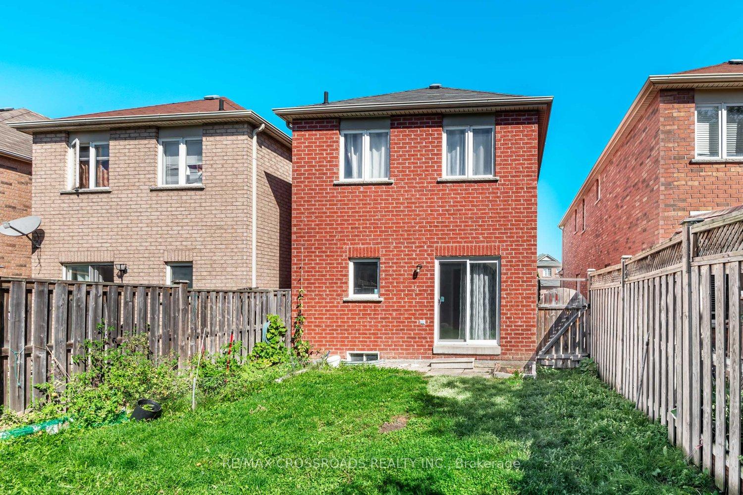 Photo 26 of 81 Lahore Crescent, Markham, Cedarwood — HOMEH