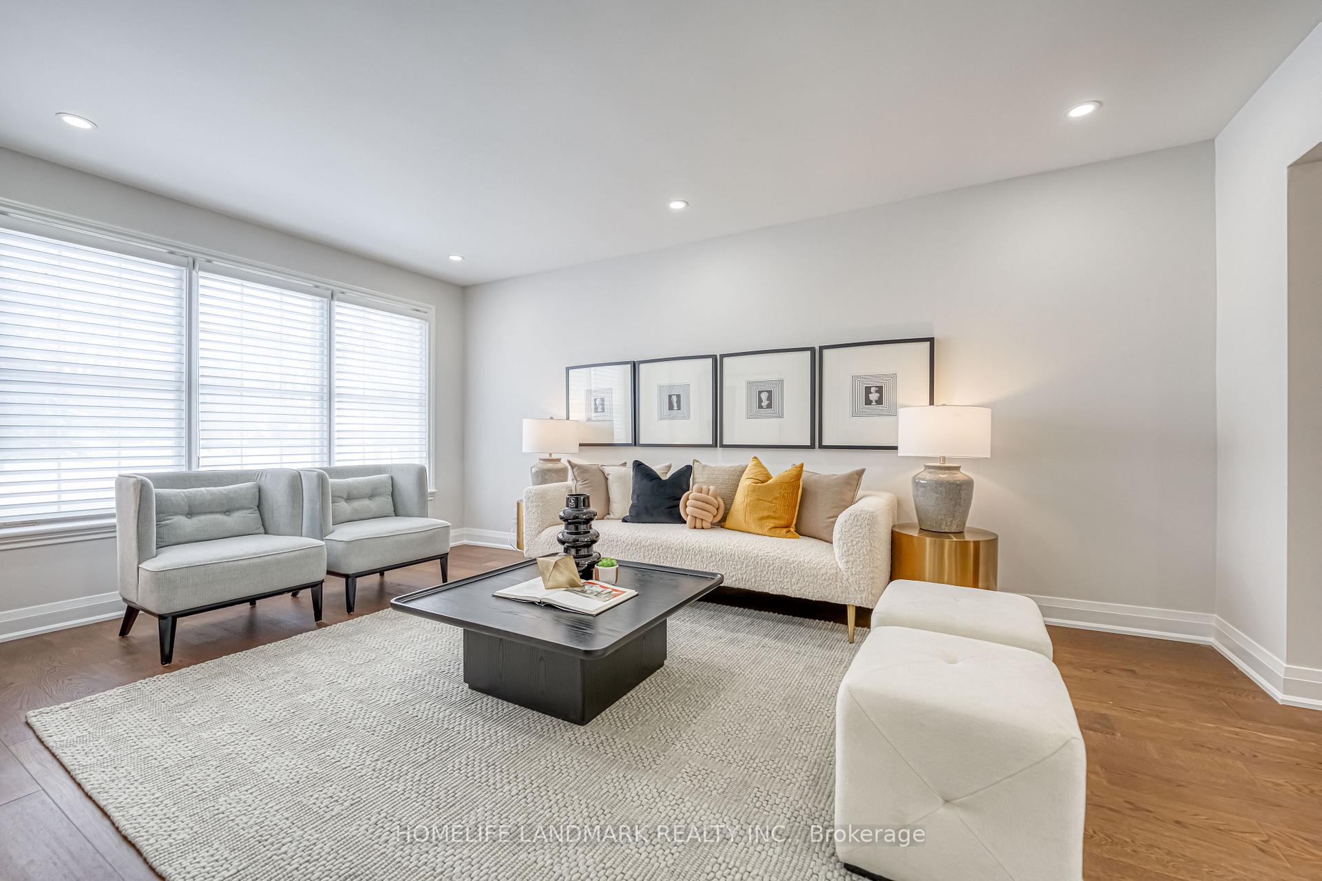 Photo 3 of 67 Carlton Road, Markham, Unionville — HOMEH