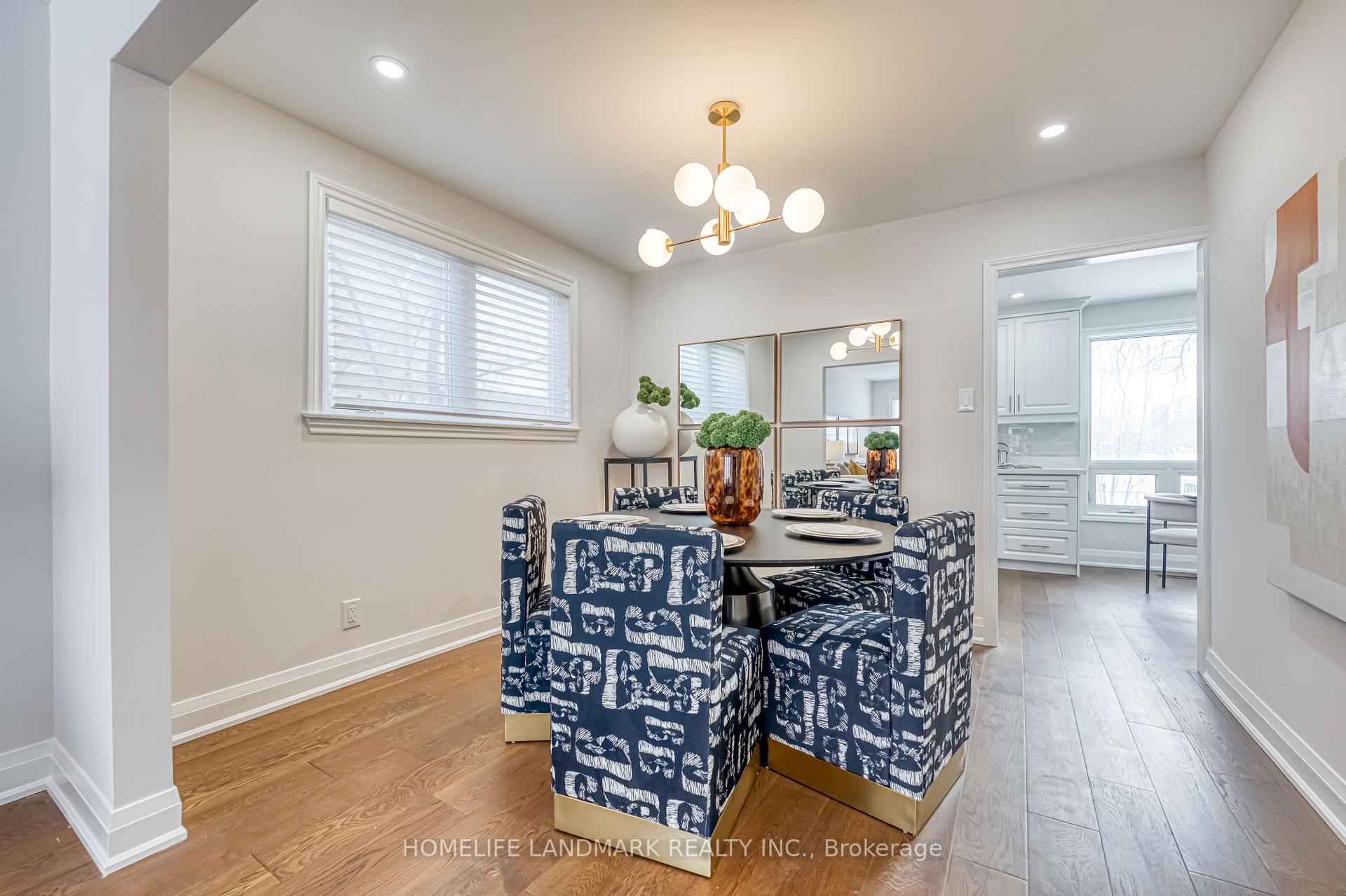 Photo 8 of 67 Carlton Road, Markham, Unionville — HOMEH