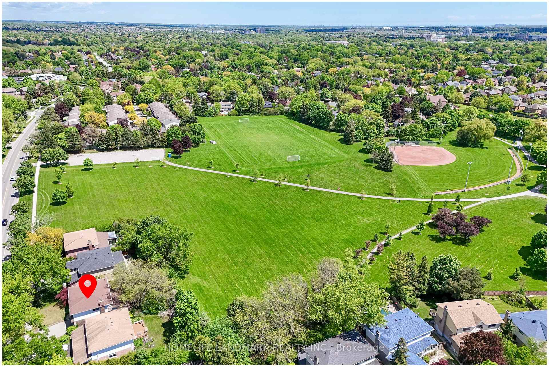 Photo 37 of 67 Carlton Road, Markham, Unionville — HOMEH