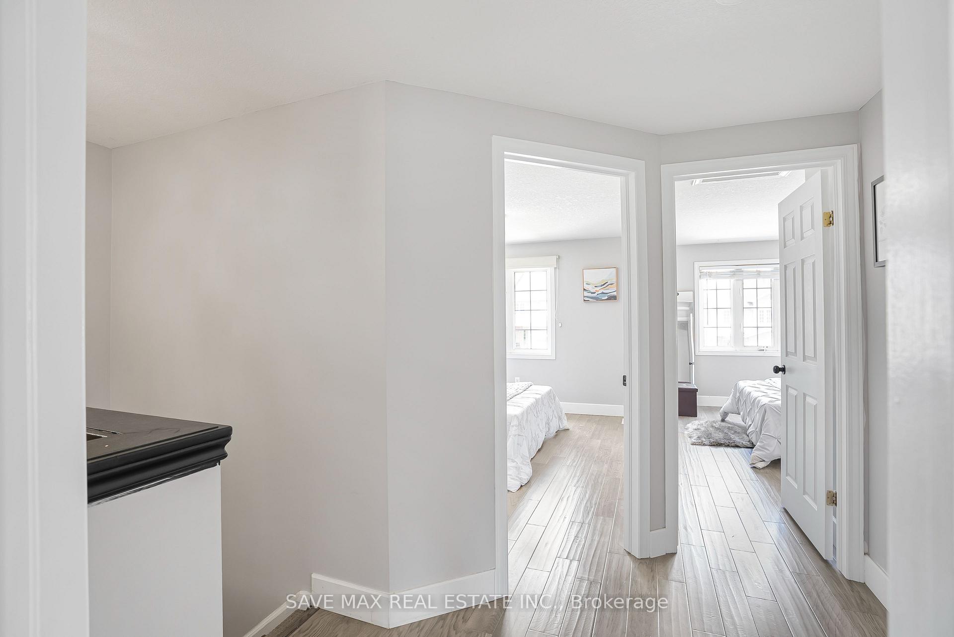 Photo 31 of 295 Briarmeadow Dr, Kitchener, Idlewood — HOMEH