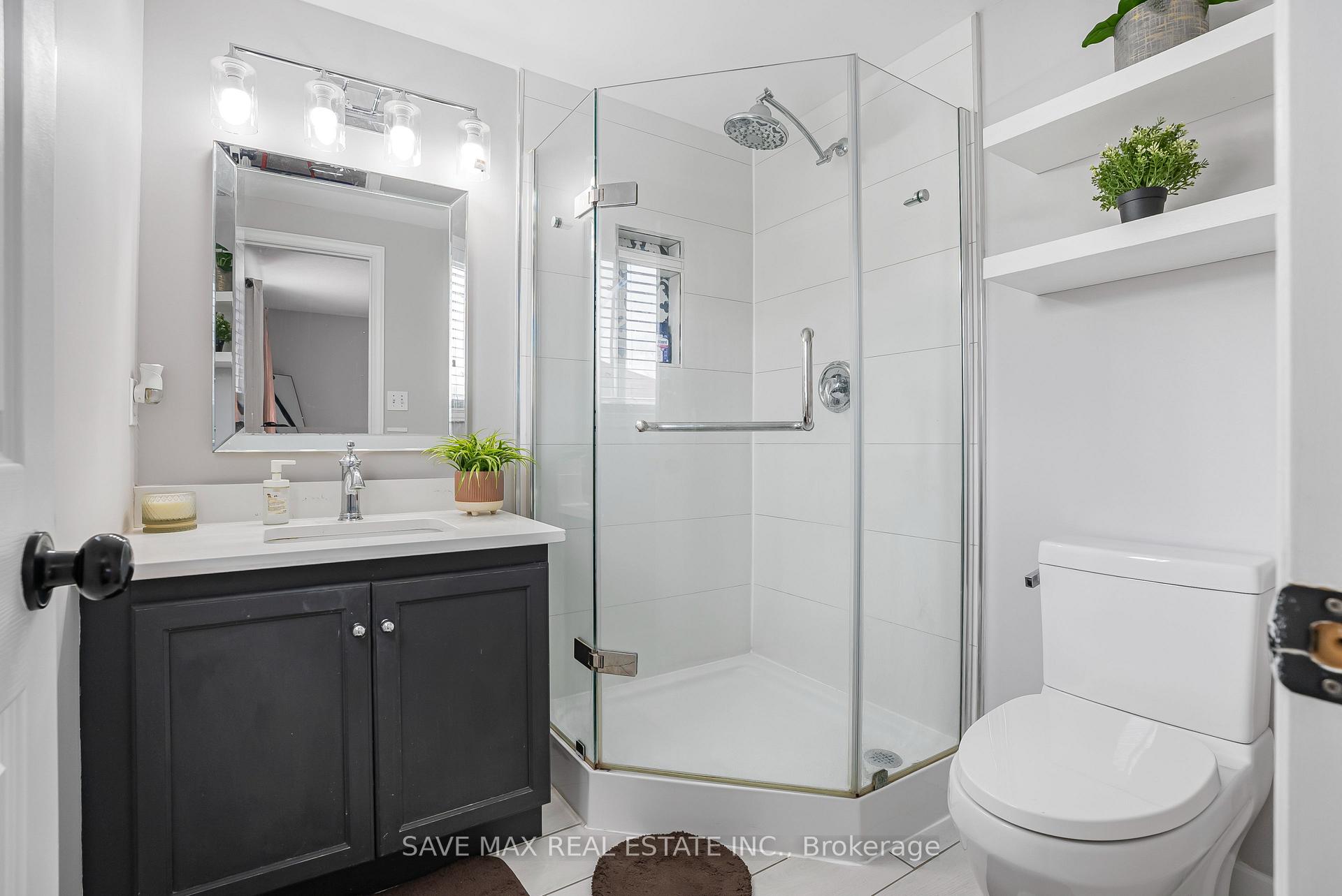 Photo 34 of 295 Briarmeadow Dr, Kitchener, Idlewood — HOMEH