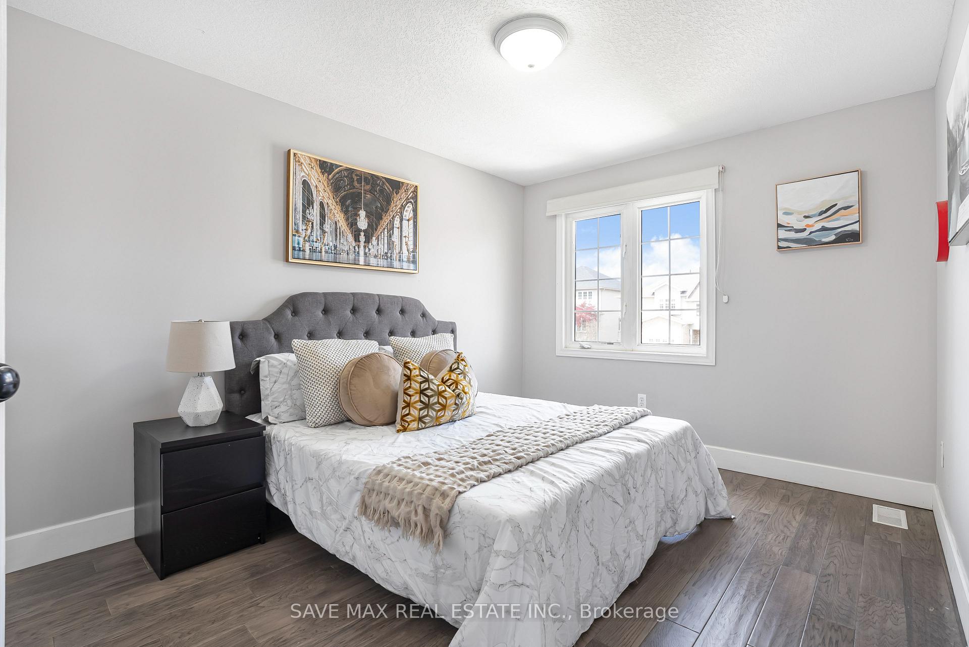 Photo 36 of 295 Briarmeadow Dr, Kitchener, Idlewood — HOMEH